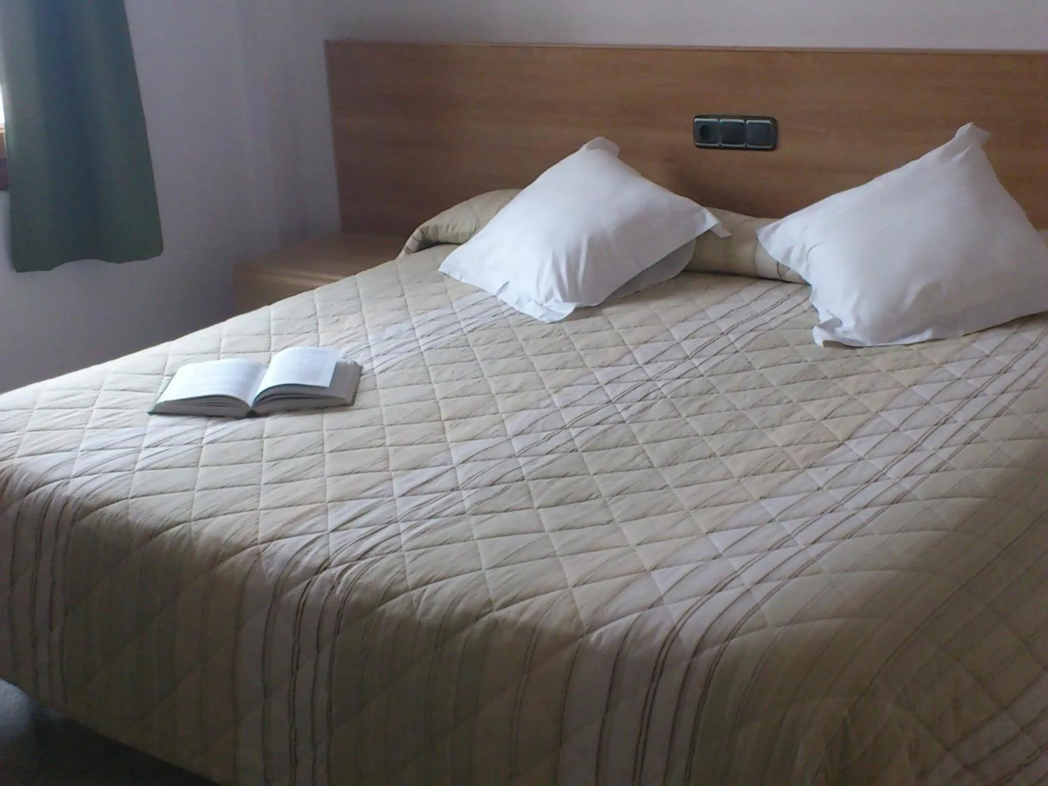 Bedroom, Bed in Hotel Albanta