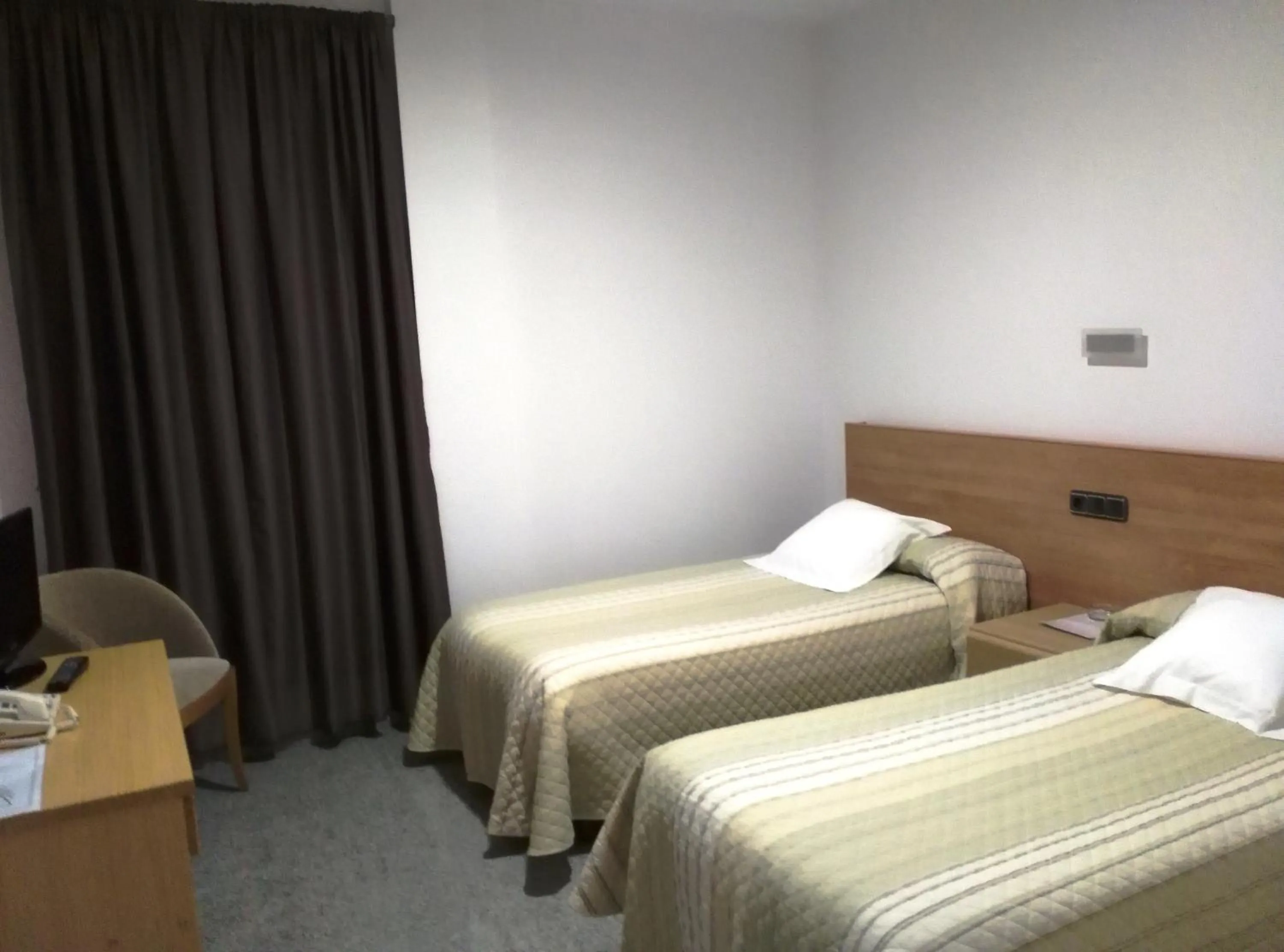 Photo of the whole room, Bed in Hotel Albanta