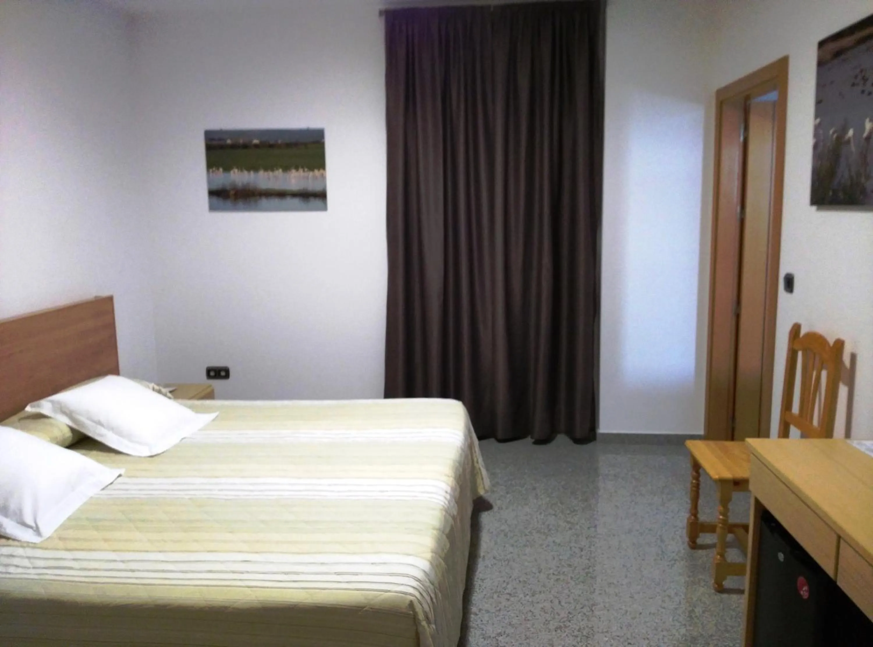 Photo of the whole room, Bed in Hotel Albanta