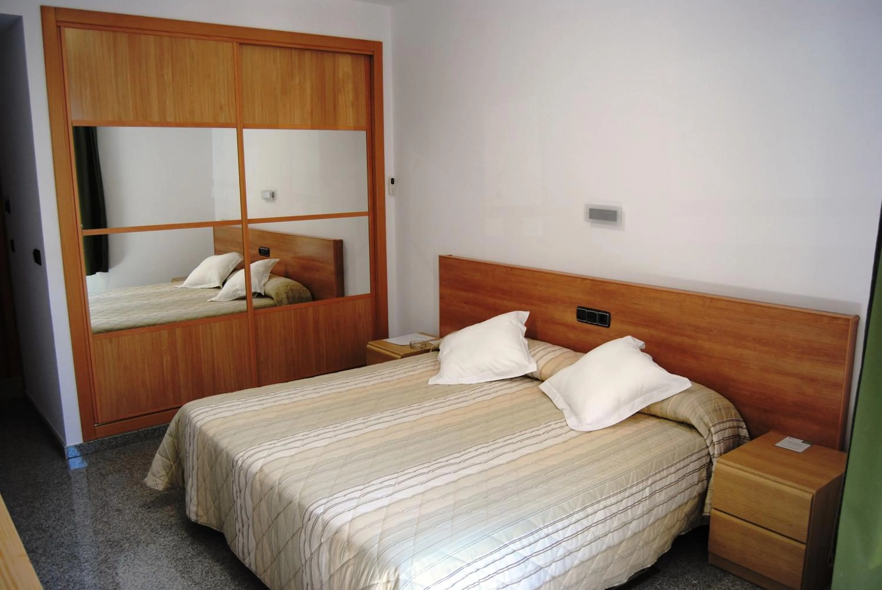 Bedroom, Bed in Hotel Albanta