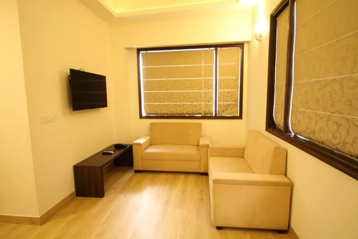 Living room in Hotel Forest Avenue - Best Luxury Hotel in Dehradun