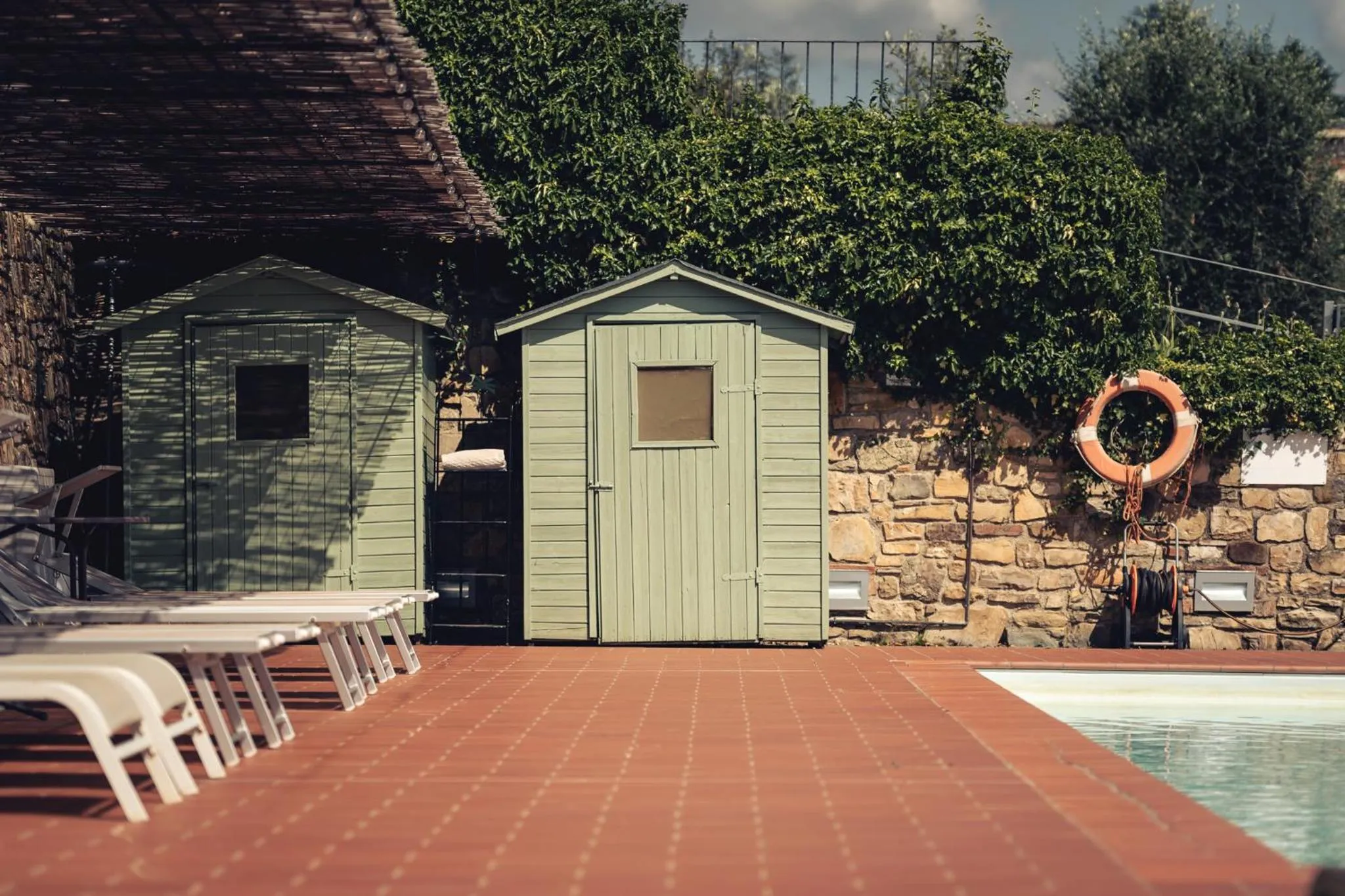 Swimming pool in Relais Villa Olmo - Place of Charme