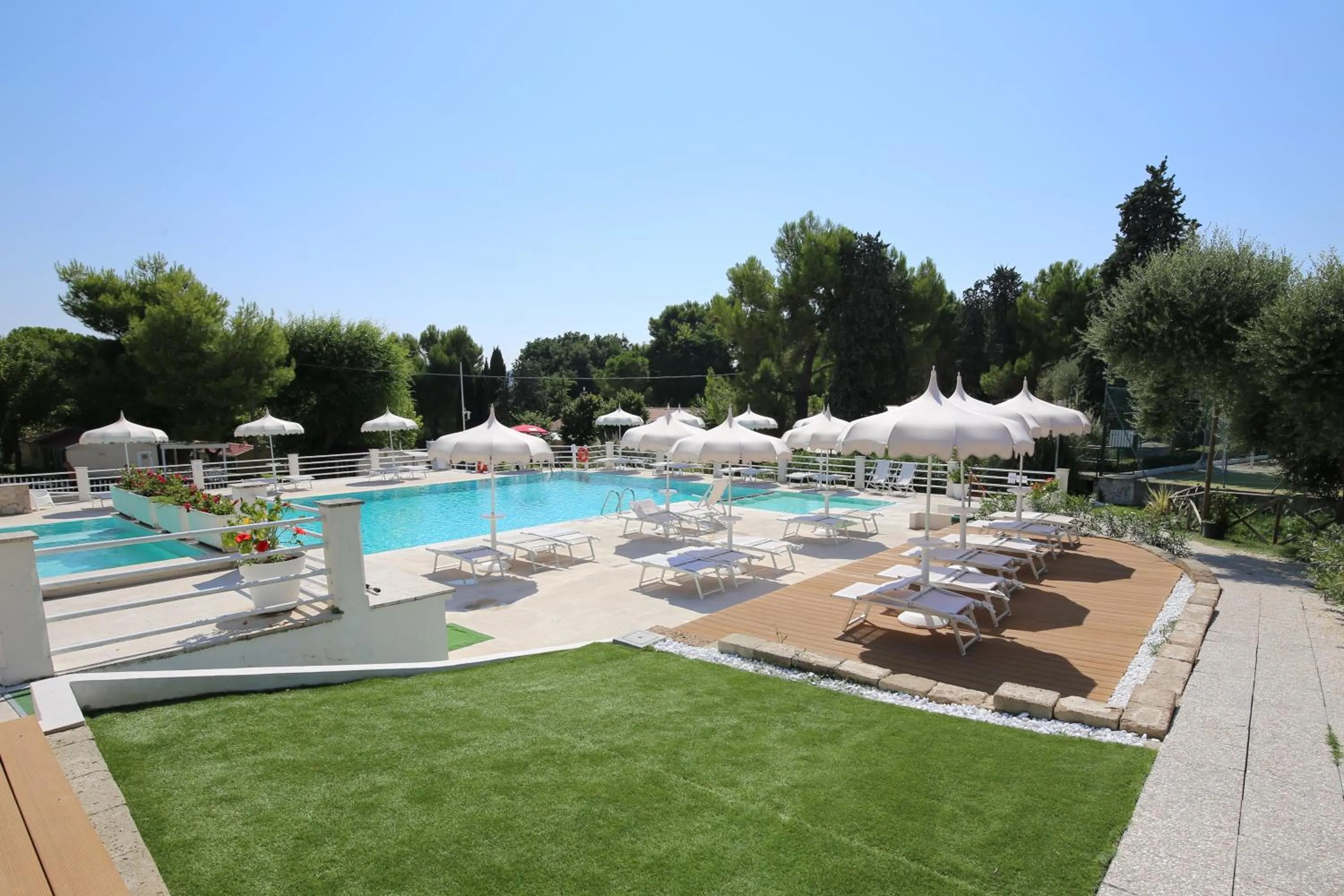 Swimming pool in Green Garden Village