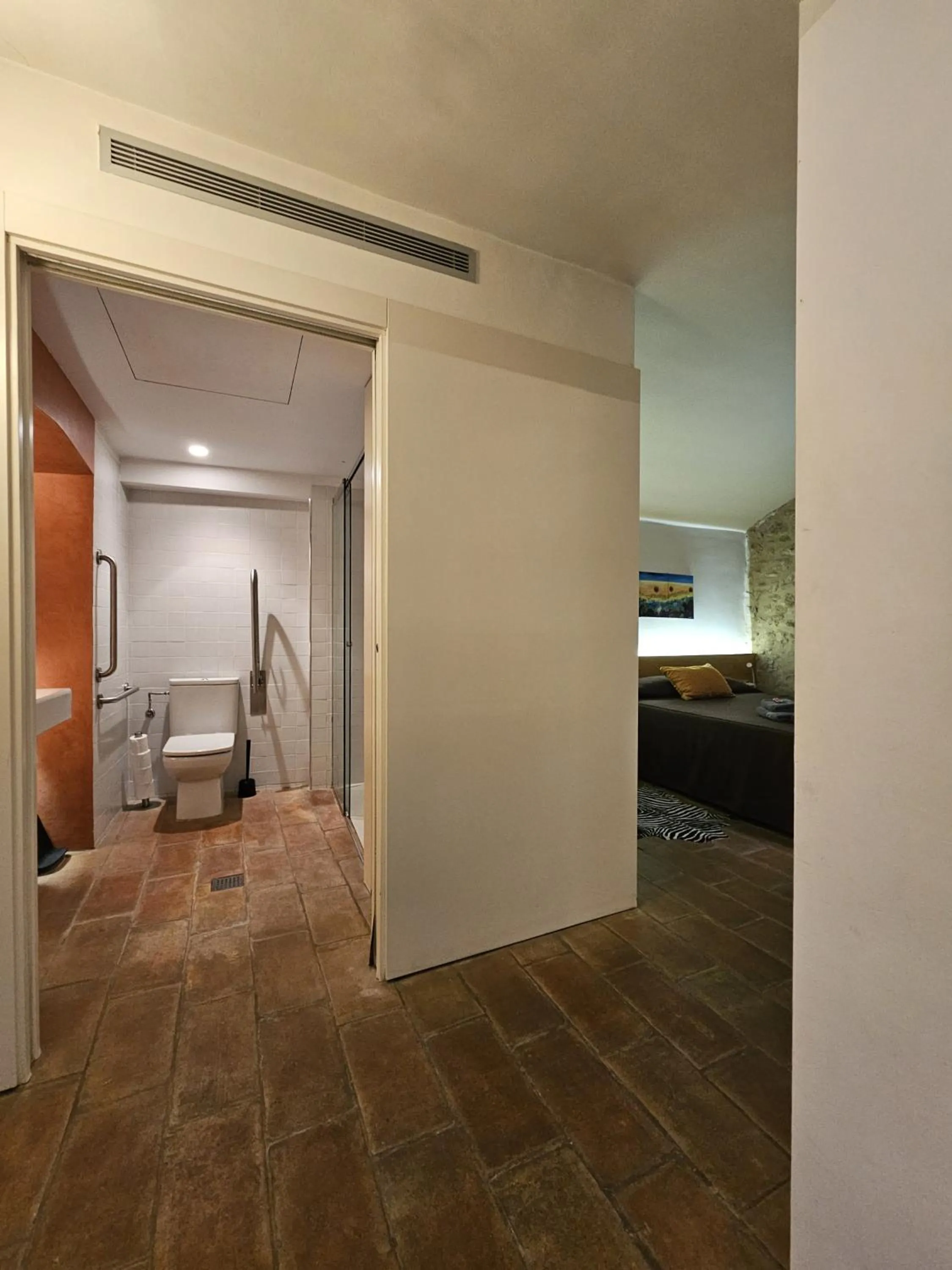 Toilet in Hotel Can Bo De Pau