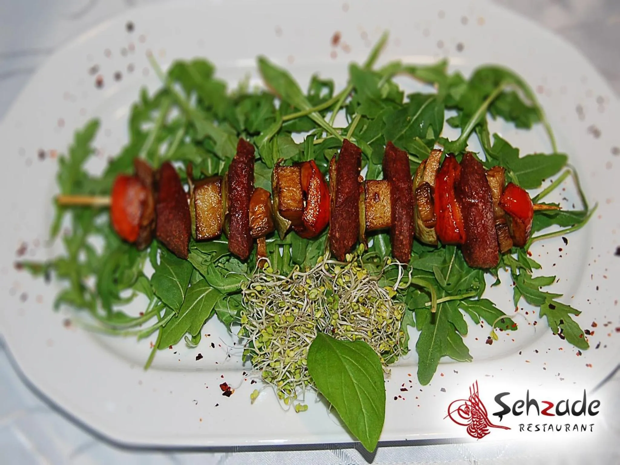 Restaurant/places to eat in Amigo Hotel