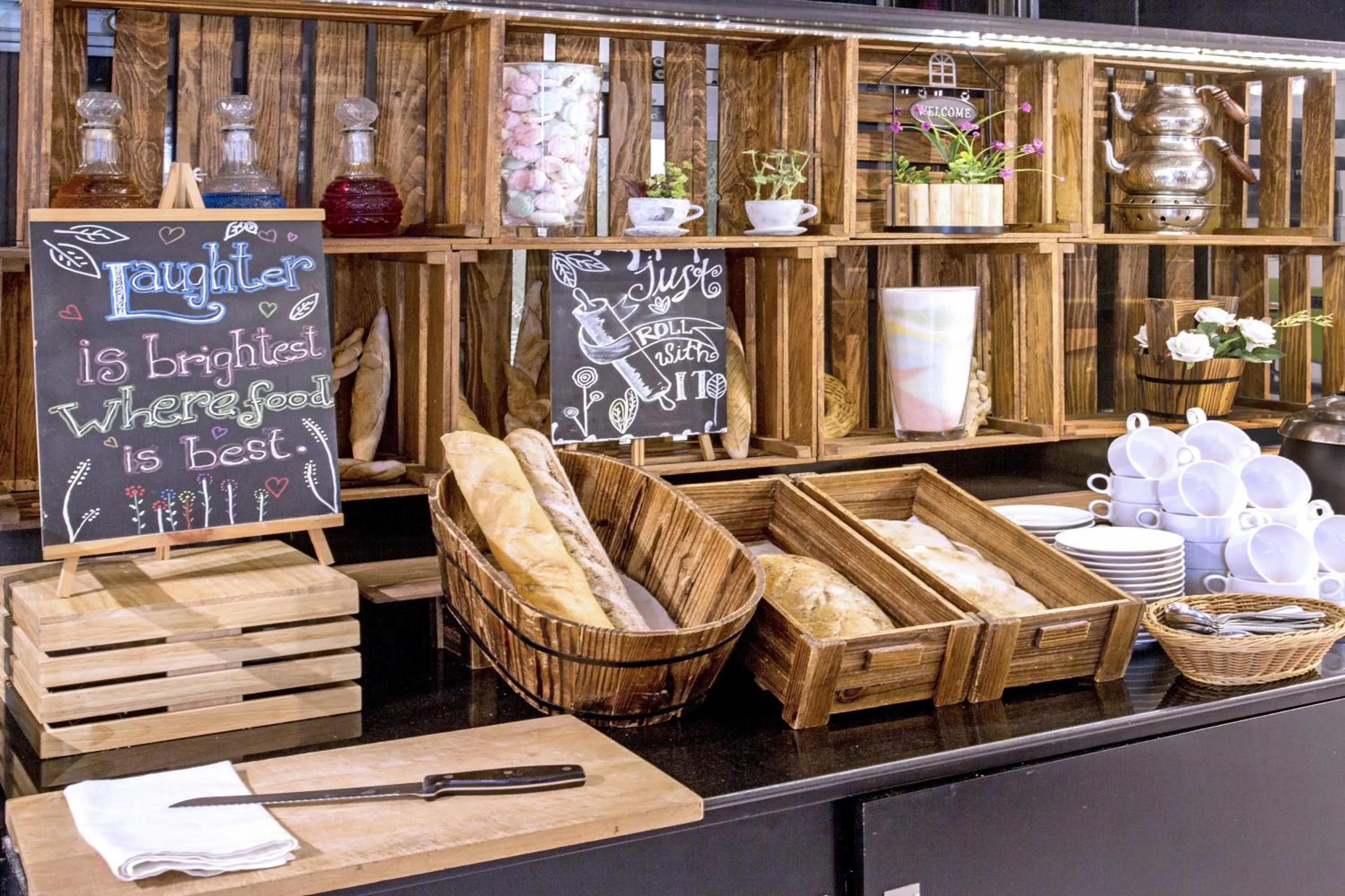 Lobby or reception in Best Western Premier Muscat