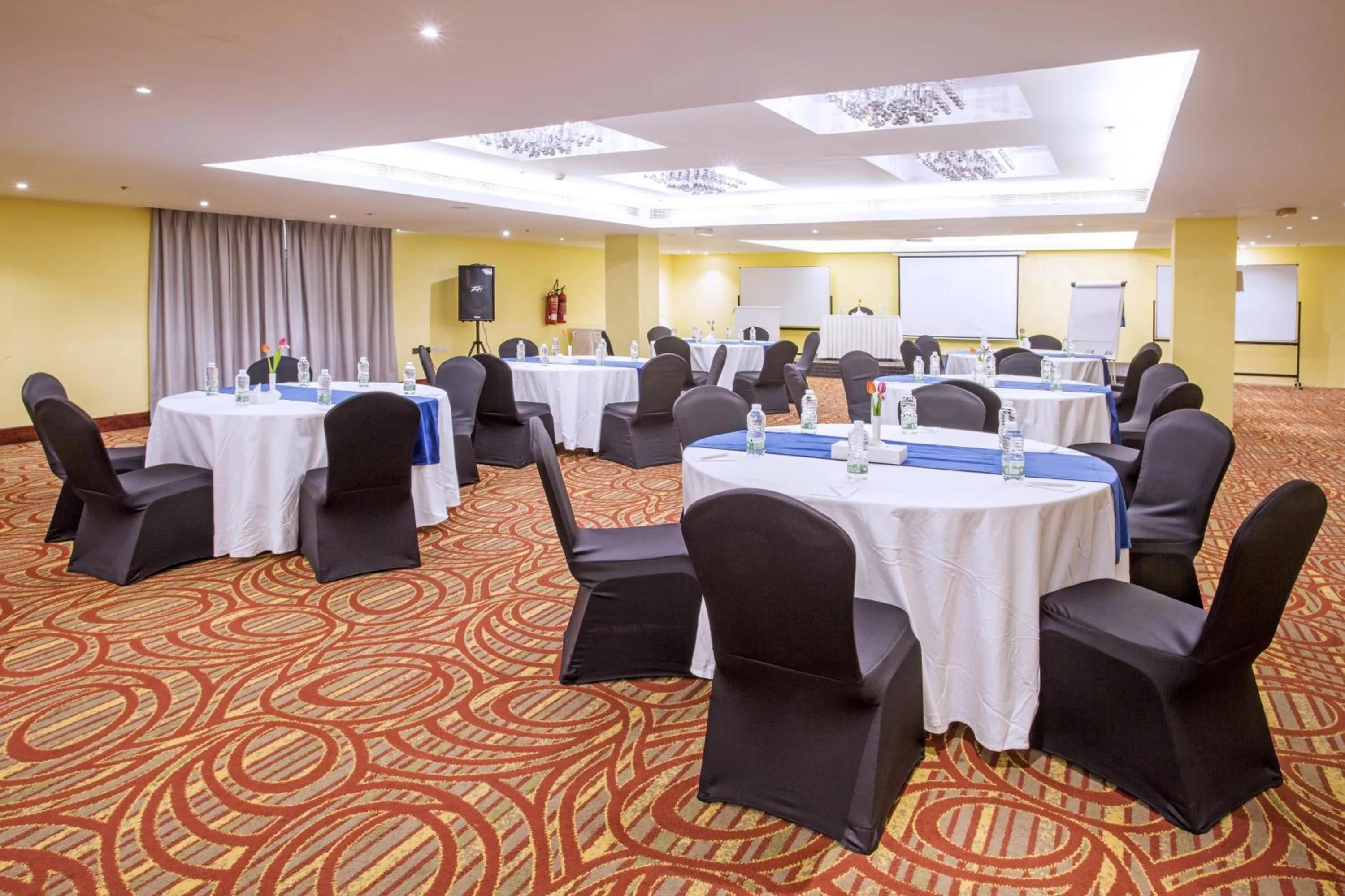 Banquet/Function facilities in Best Western Premier Muscat