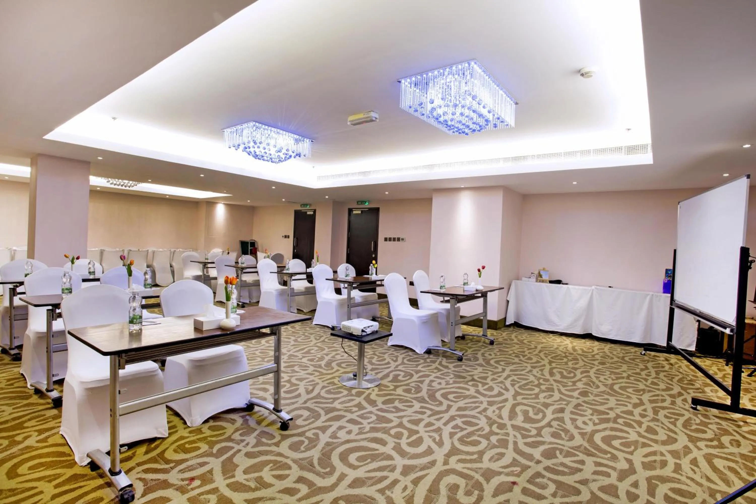 Banquet/Function facilities in Best Western Premier Muscat
