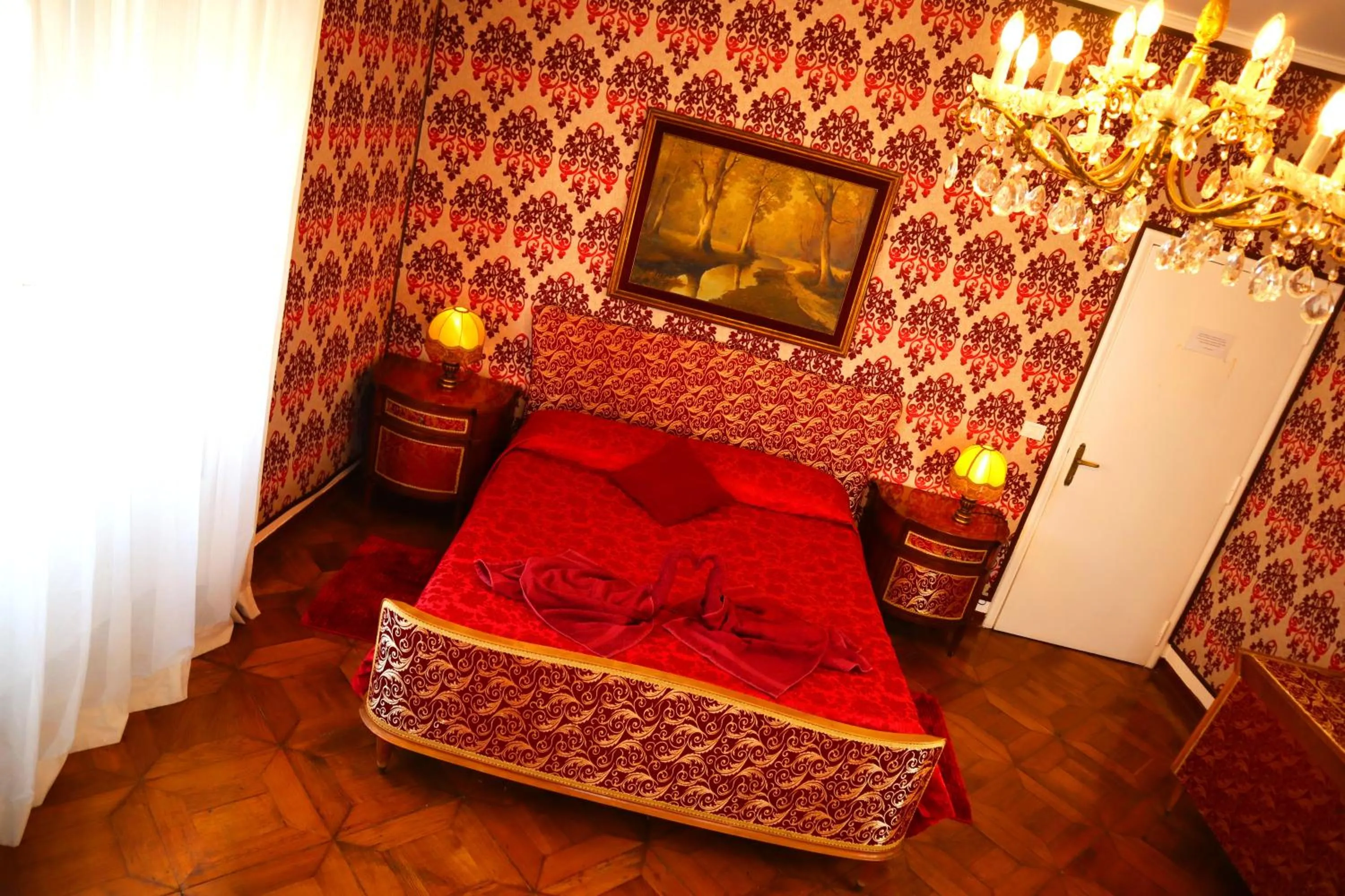 Bed in Venice Rainbow Apartment San Marco