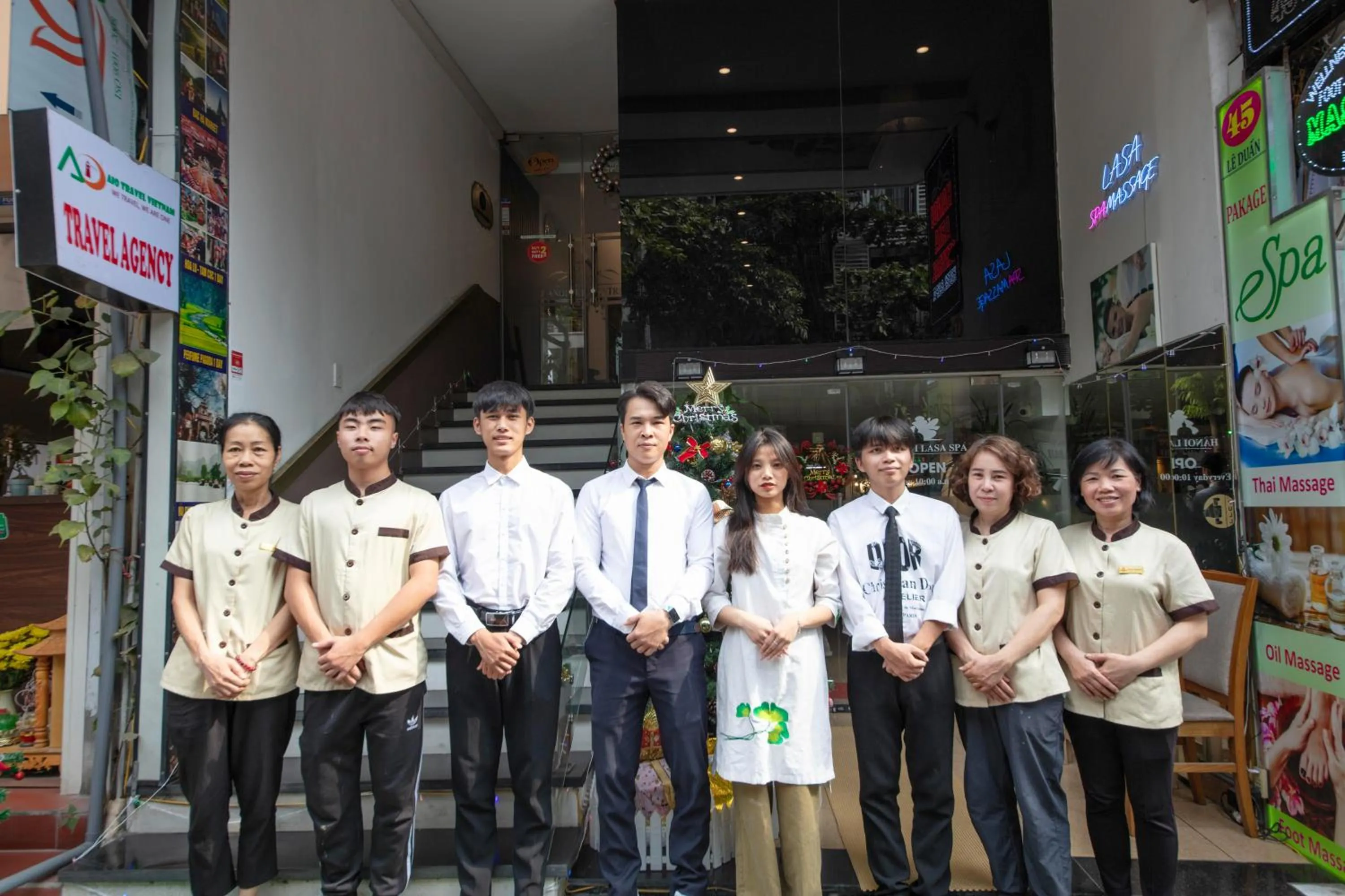 Staff in Hanoi Aria Central Hotel & Spa