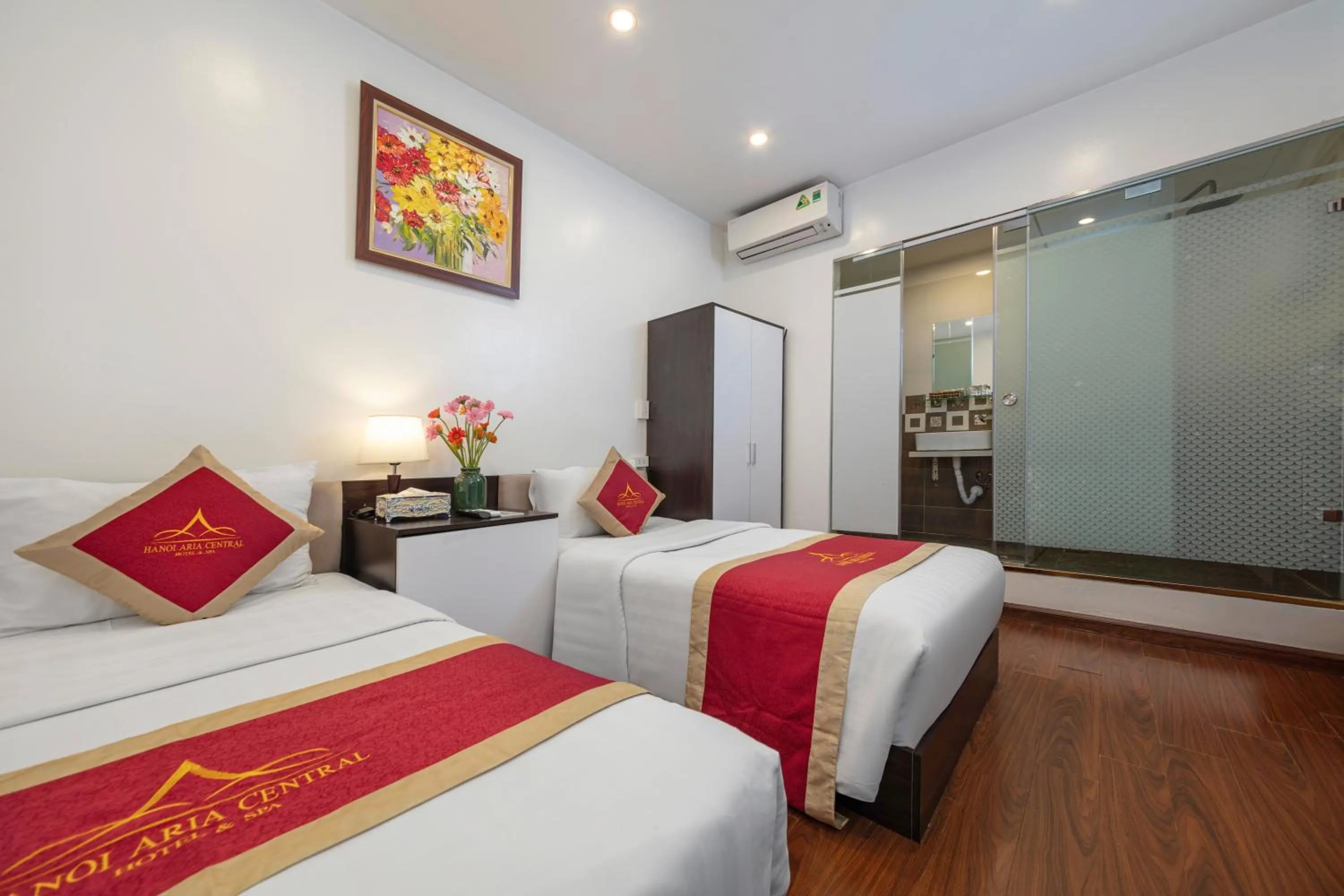 Bed in Hanoi Aria Central Hotel & Spa