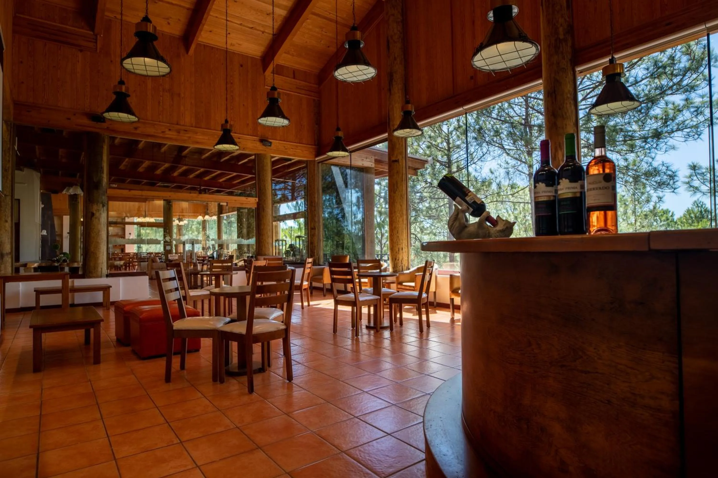 Restaurant/places to eat in Molinillos Mountain Resort