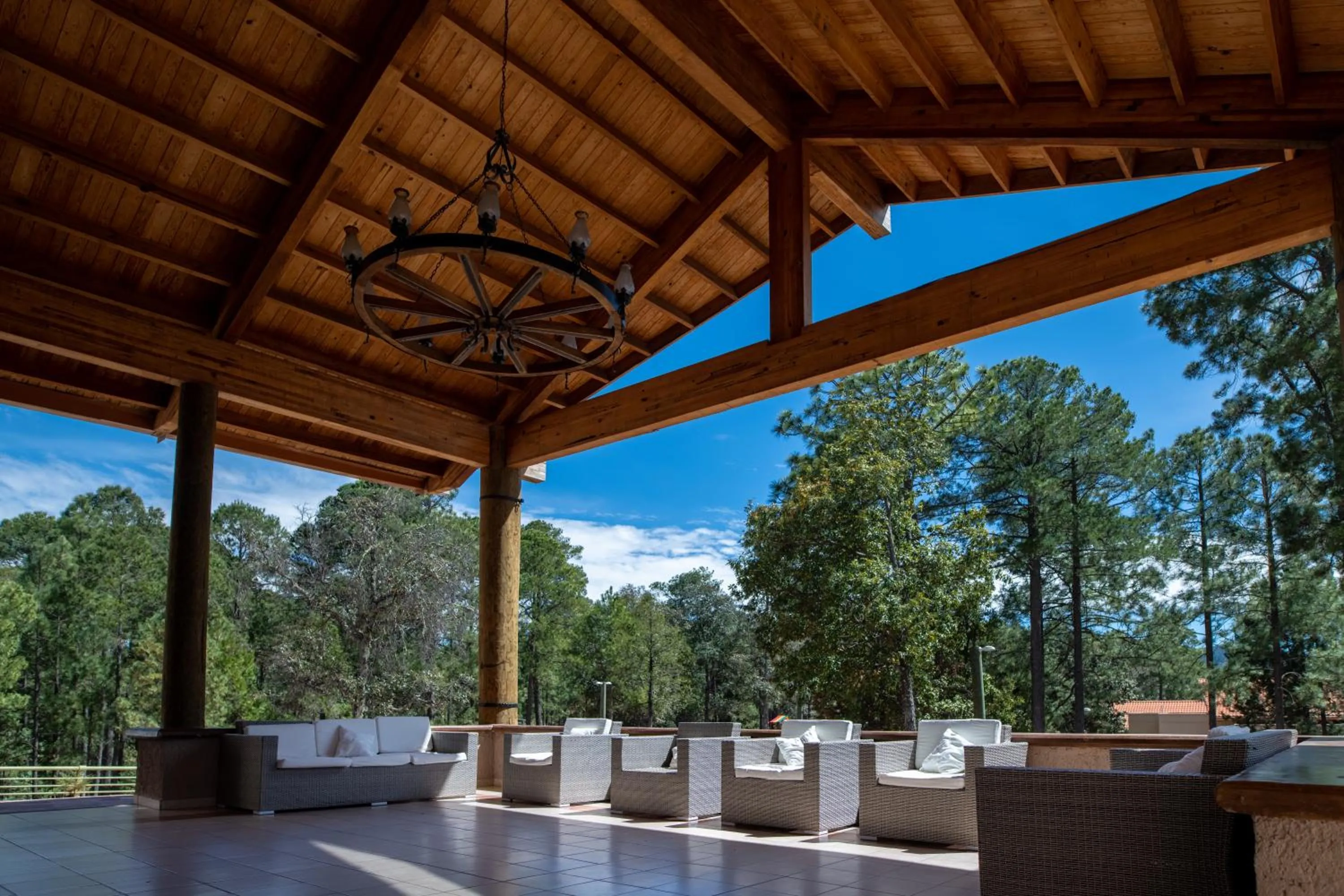 Seating area in Molinillos Mountain Resort