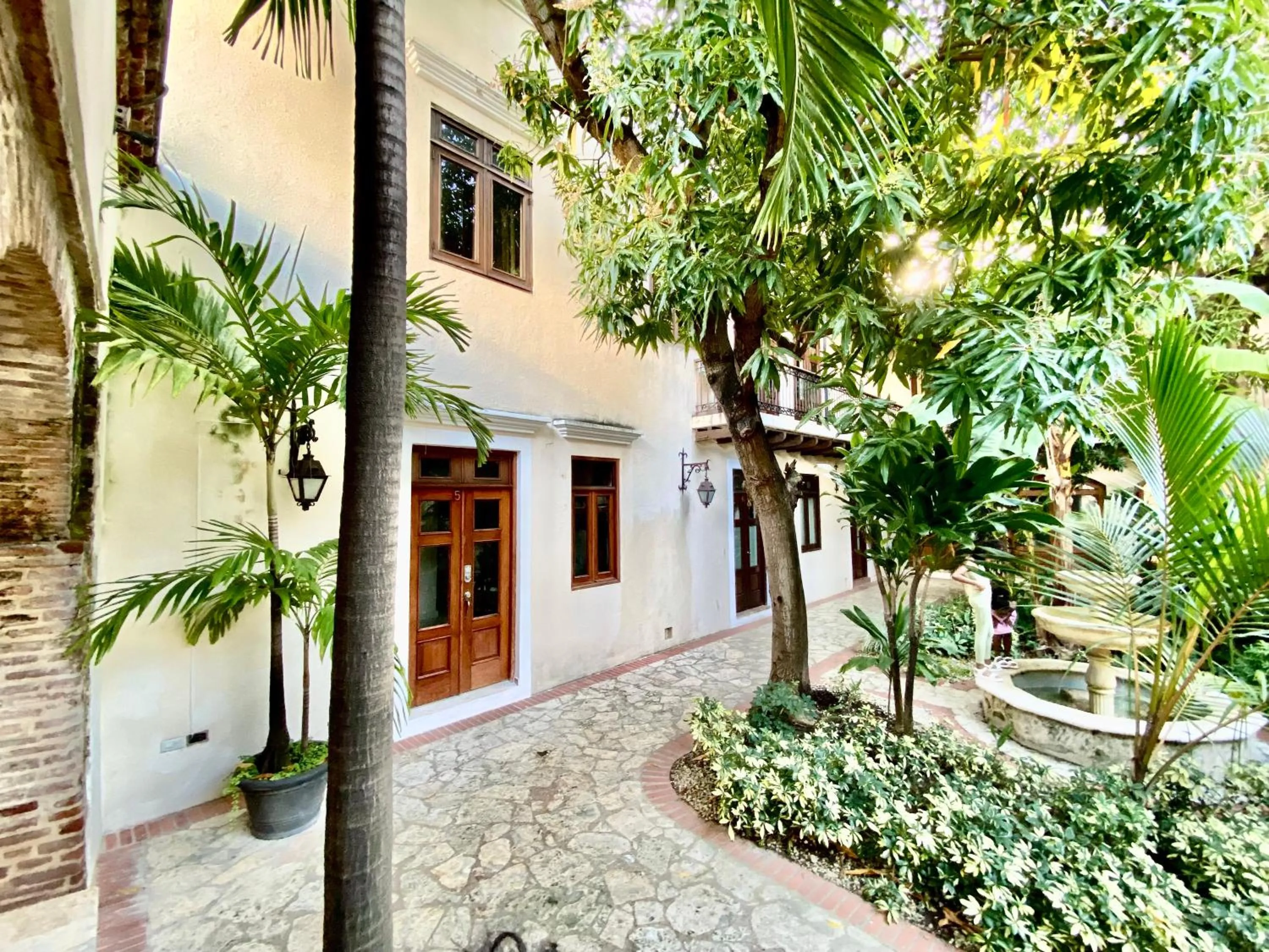 Property building in Paseo Colonial - Ermitage #5
