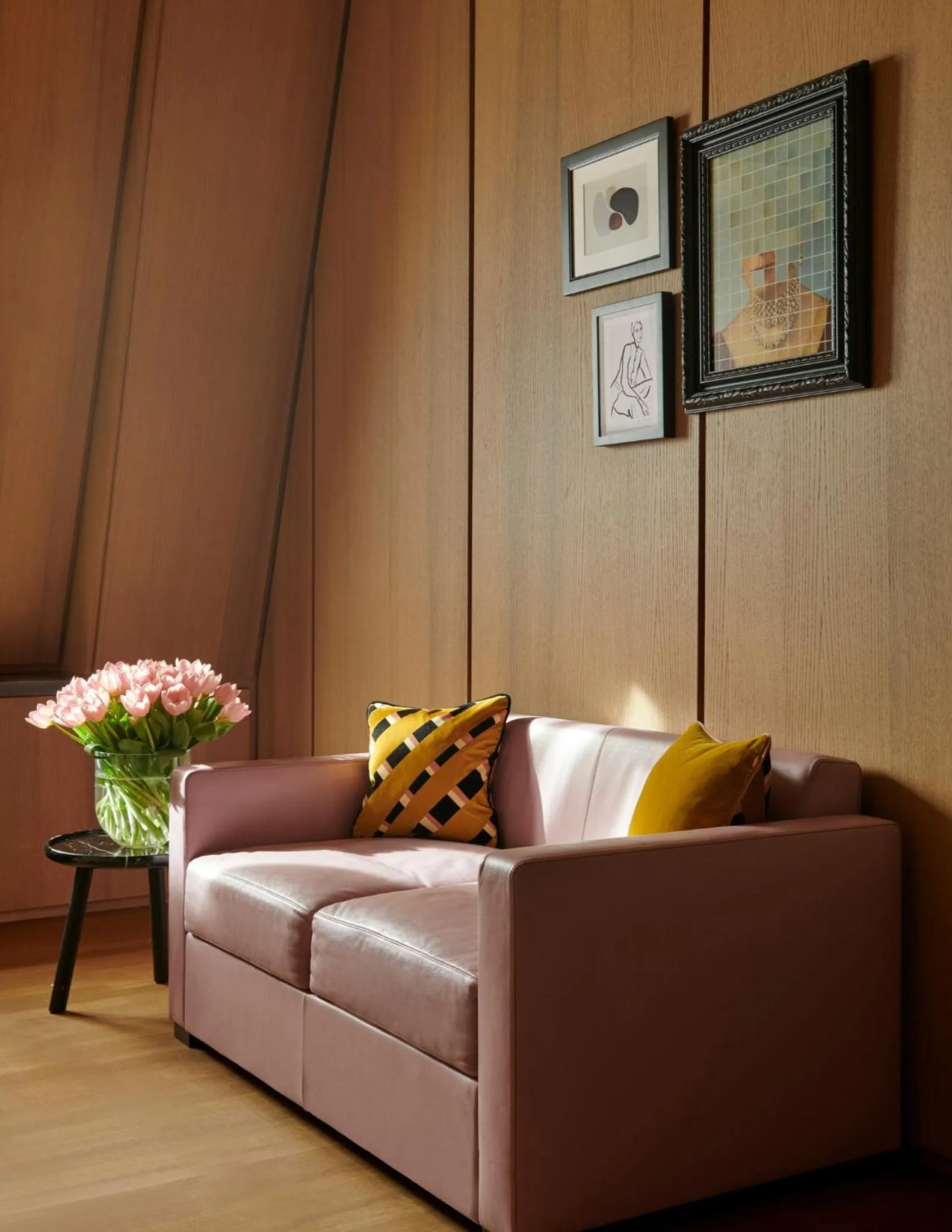 Bedroom in Hotel Cafe Royal