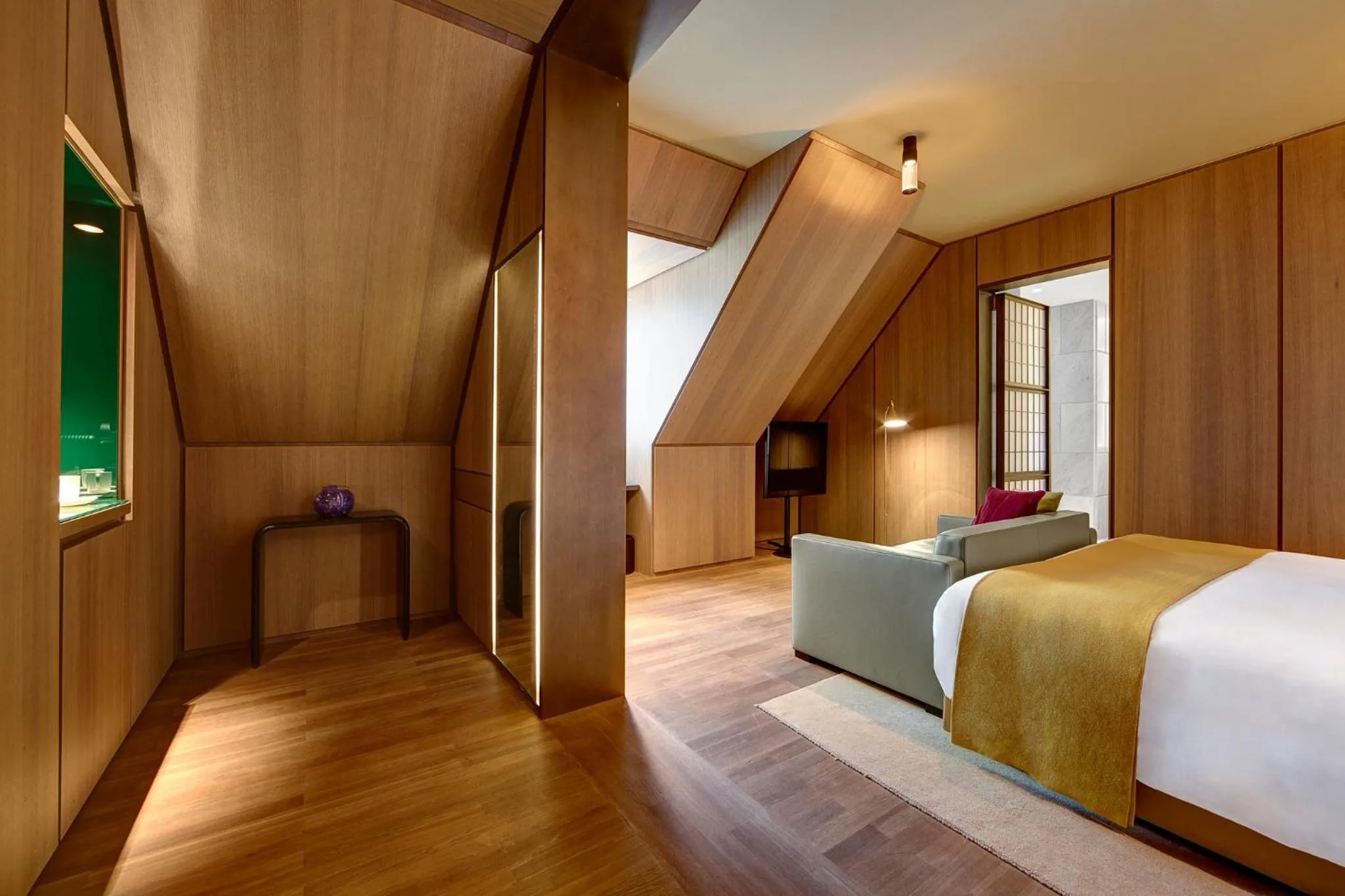 Bedroom, Bed in Hotel Cafe Royal