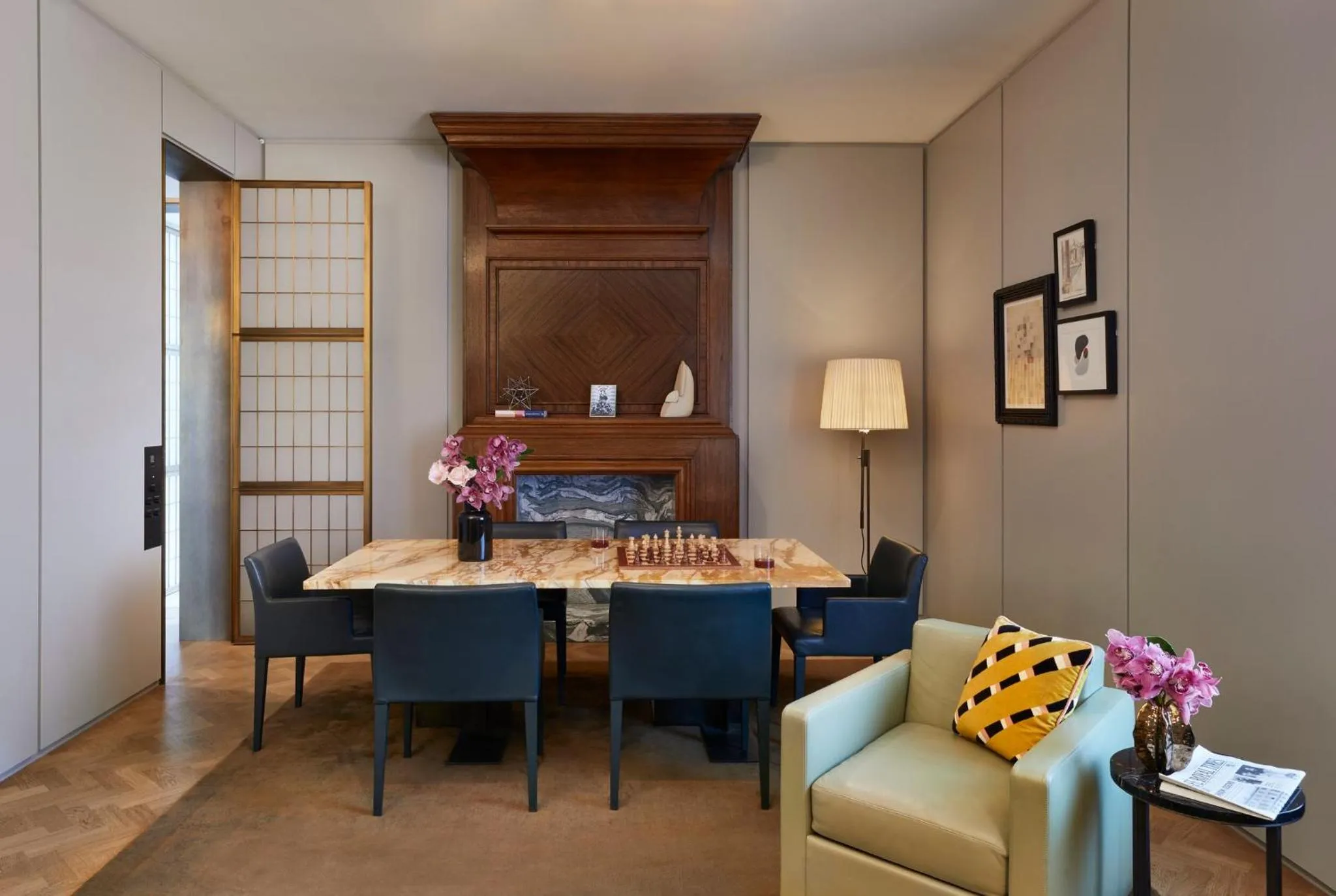 Living room in Hotel Cafe Royal