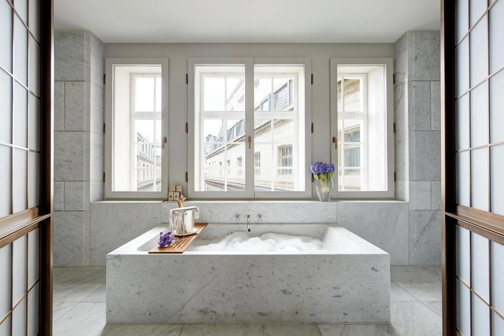 Bathroom in Hotel Cafe Royal