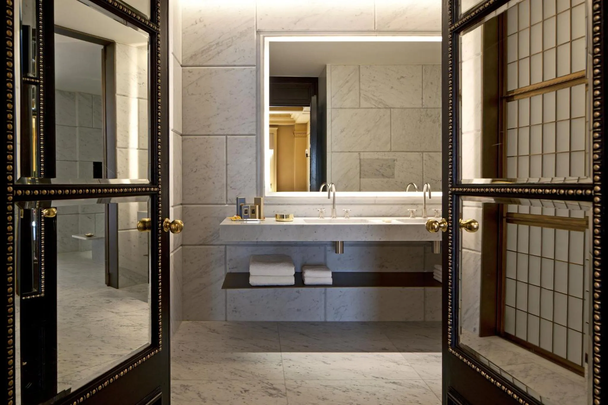 Bathroom in Hotel Cafe Royal