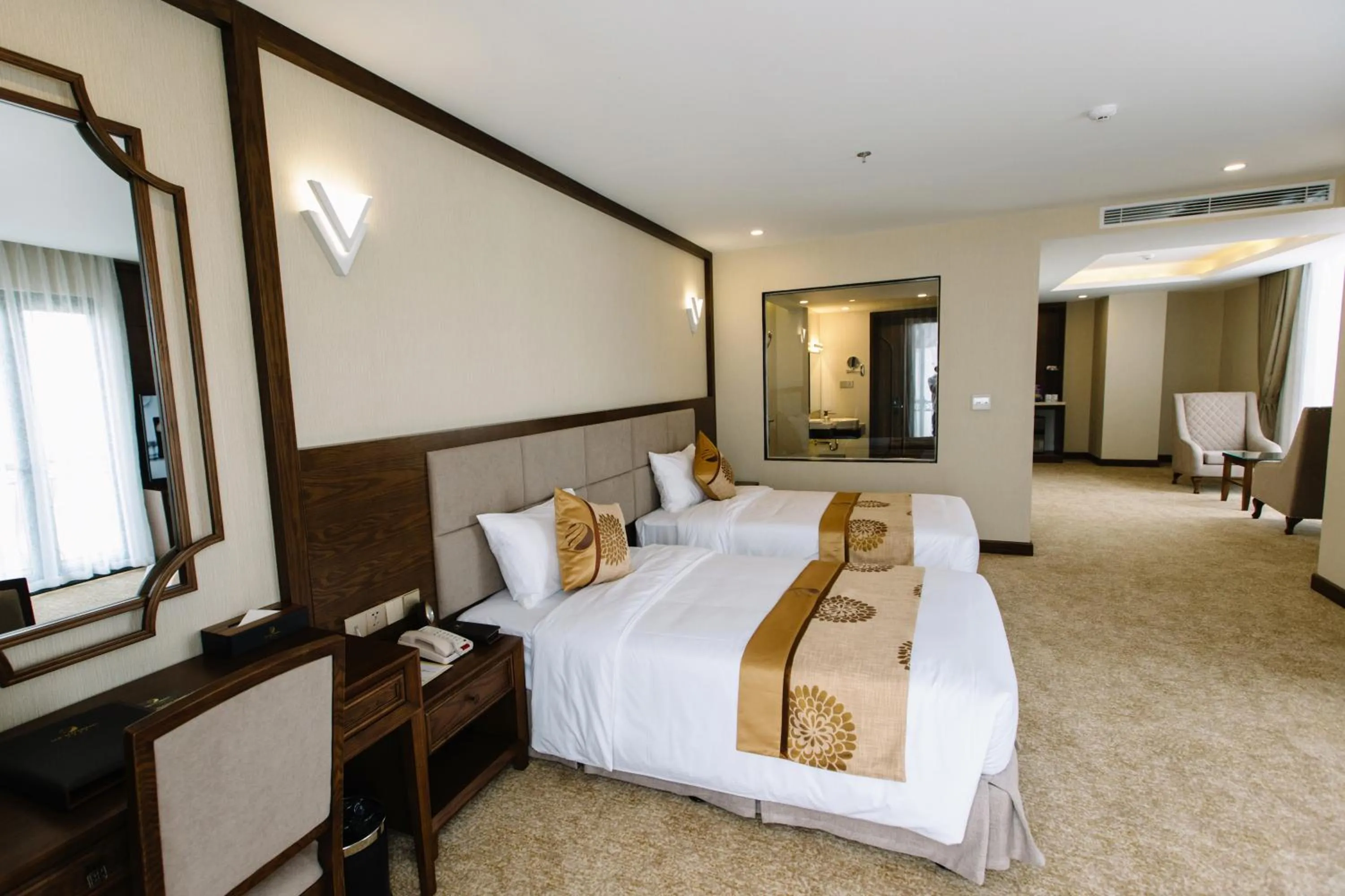 Bedroom, Bed in Duc Huy Grand Hotel and Spa