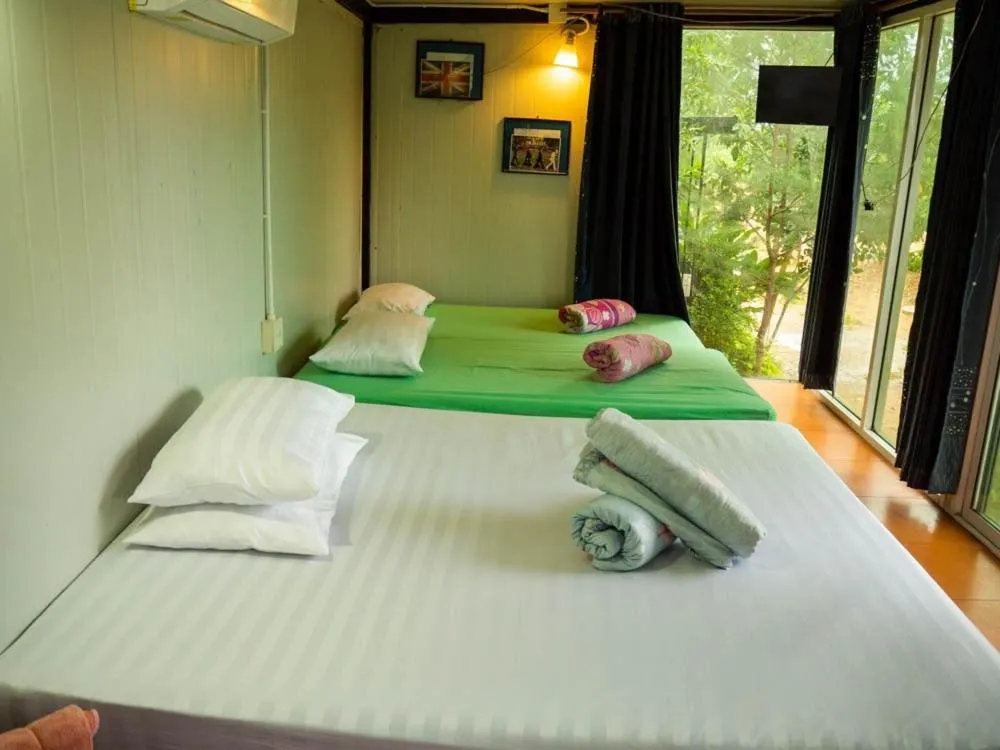Beach Box Resort at Rimlay Rayong