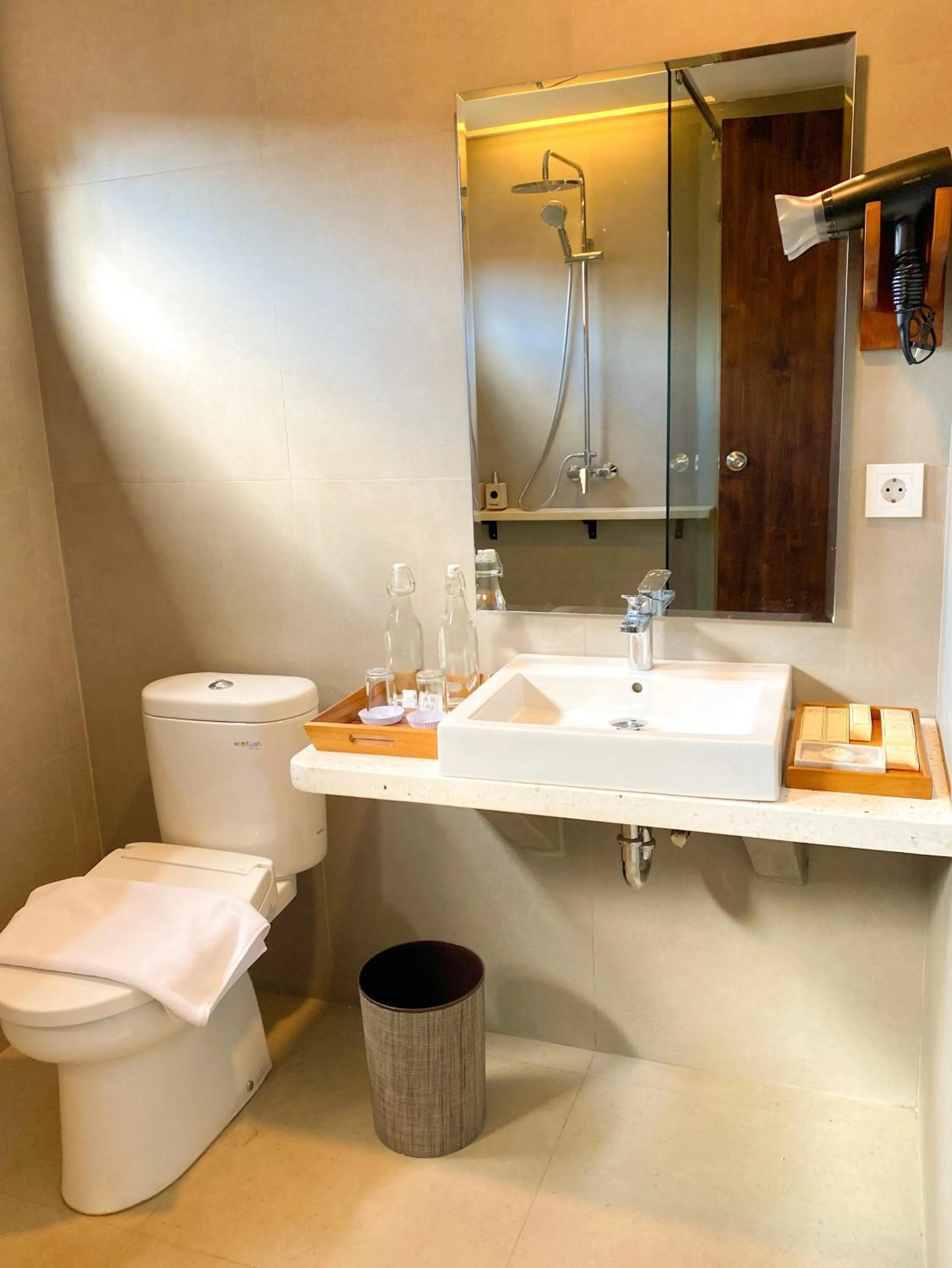 Bathroom in Villa So Long Banyuwangi - Ijen