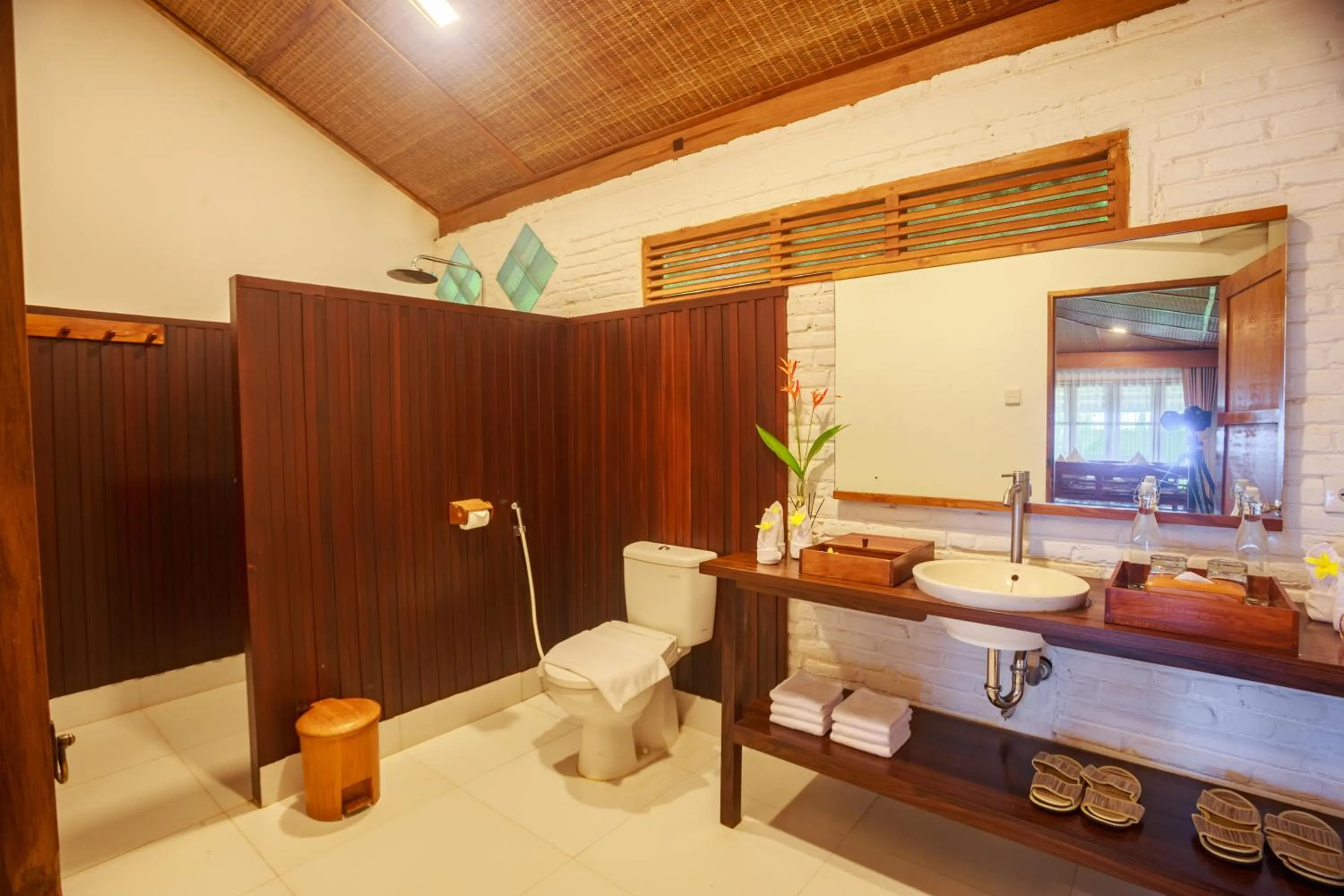 Bathroom in Villa So Long Banyuwangi - Ijen