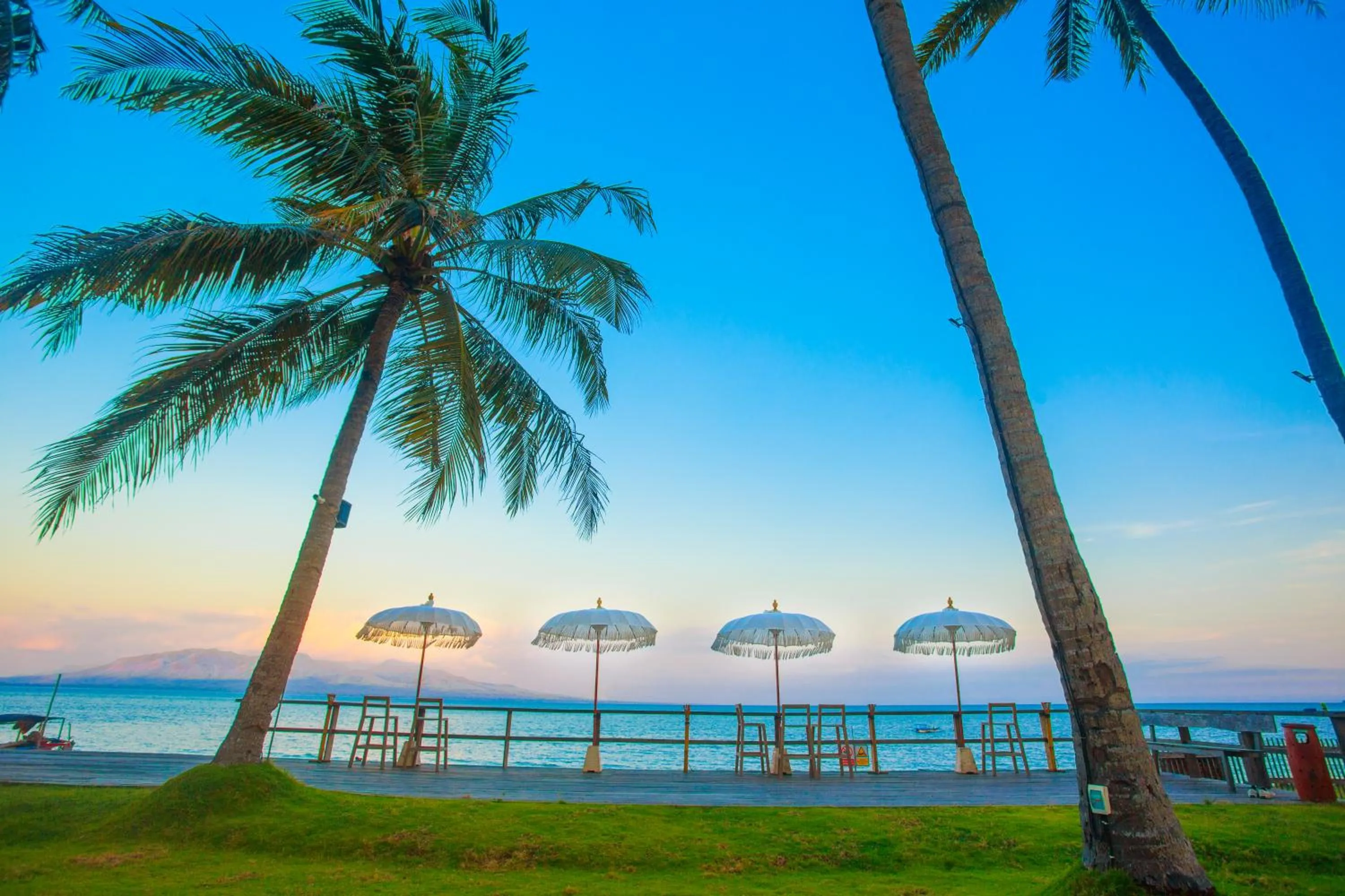 Sunrise in Villa So Long Banyuwangi - Ijen