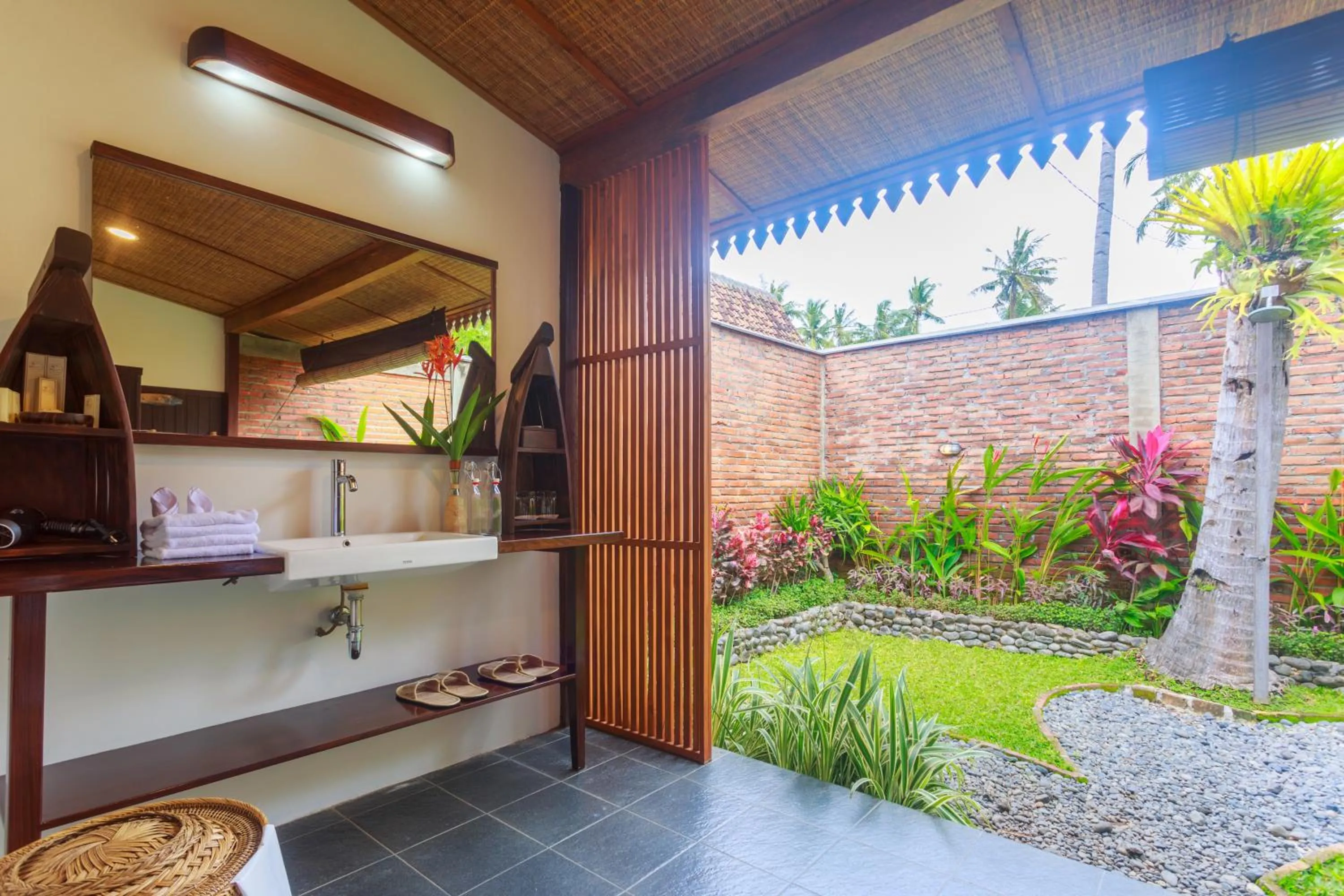 Garden in Villa So Long Banyuwangi - Ijen