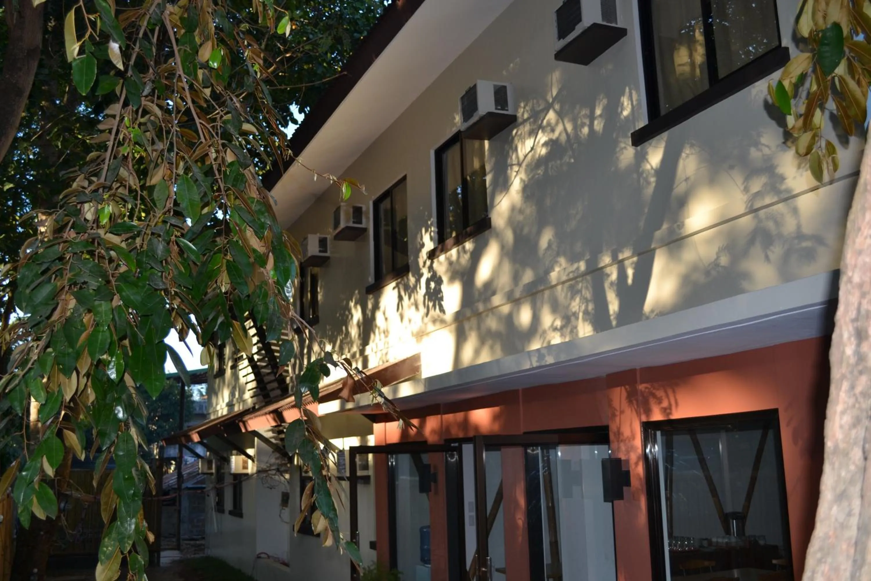 Property building in Coron Ecolodge