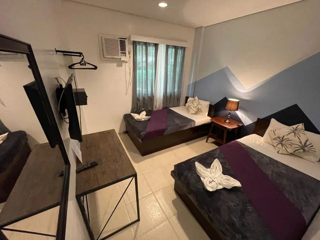 Bedroom, Bed in Coron Ecolodge