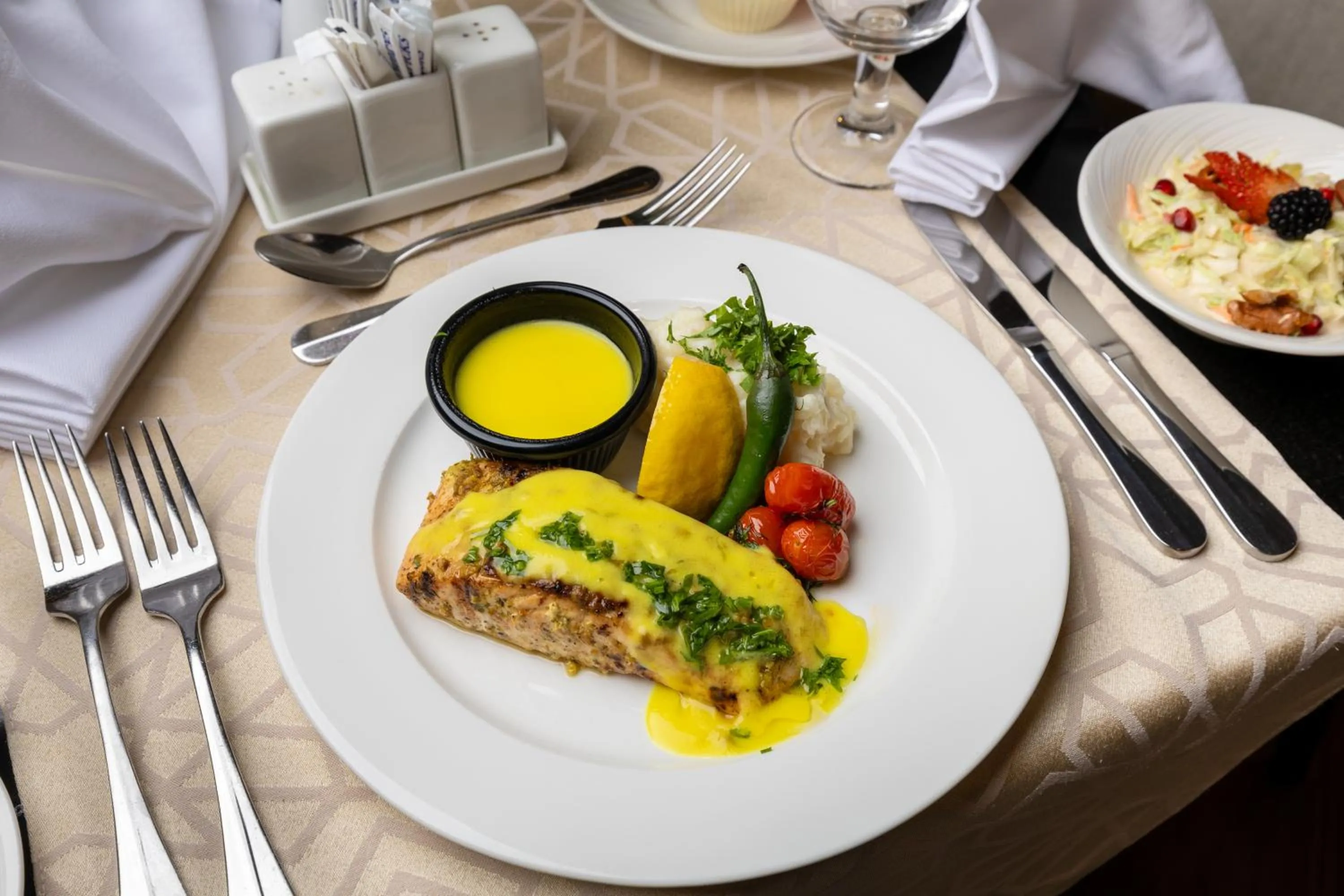 Food and drinks in Emaar Royal Hotel