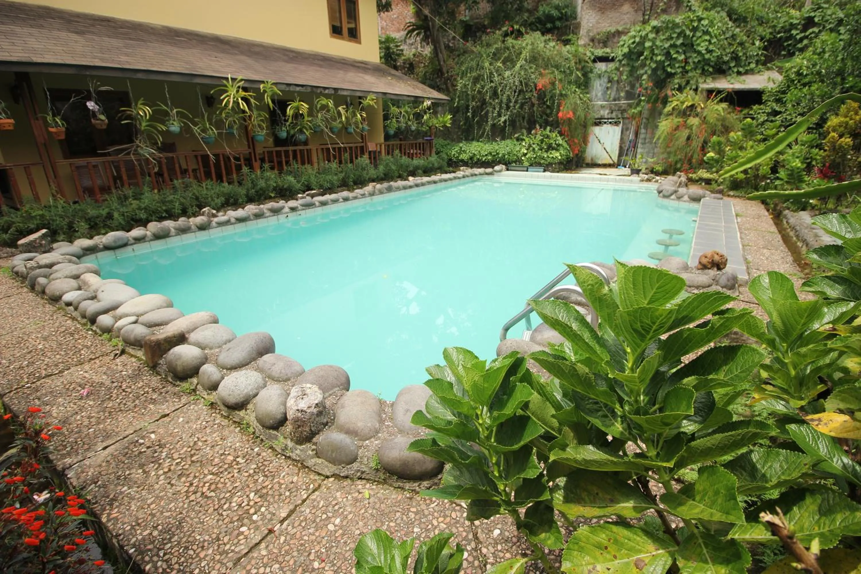 Swimming pool in d'Oasis Mountain Resort