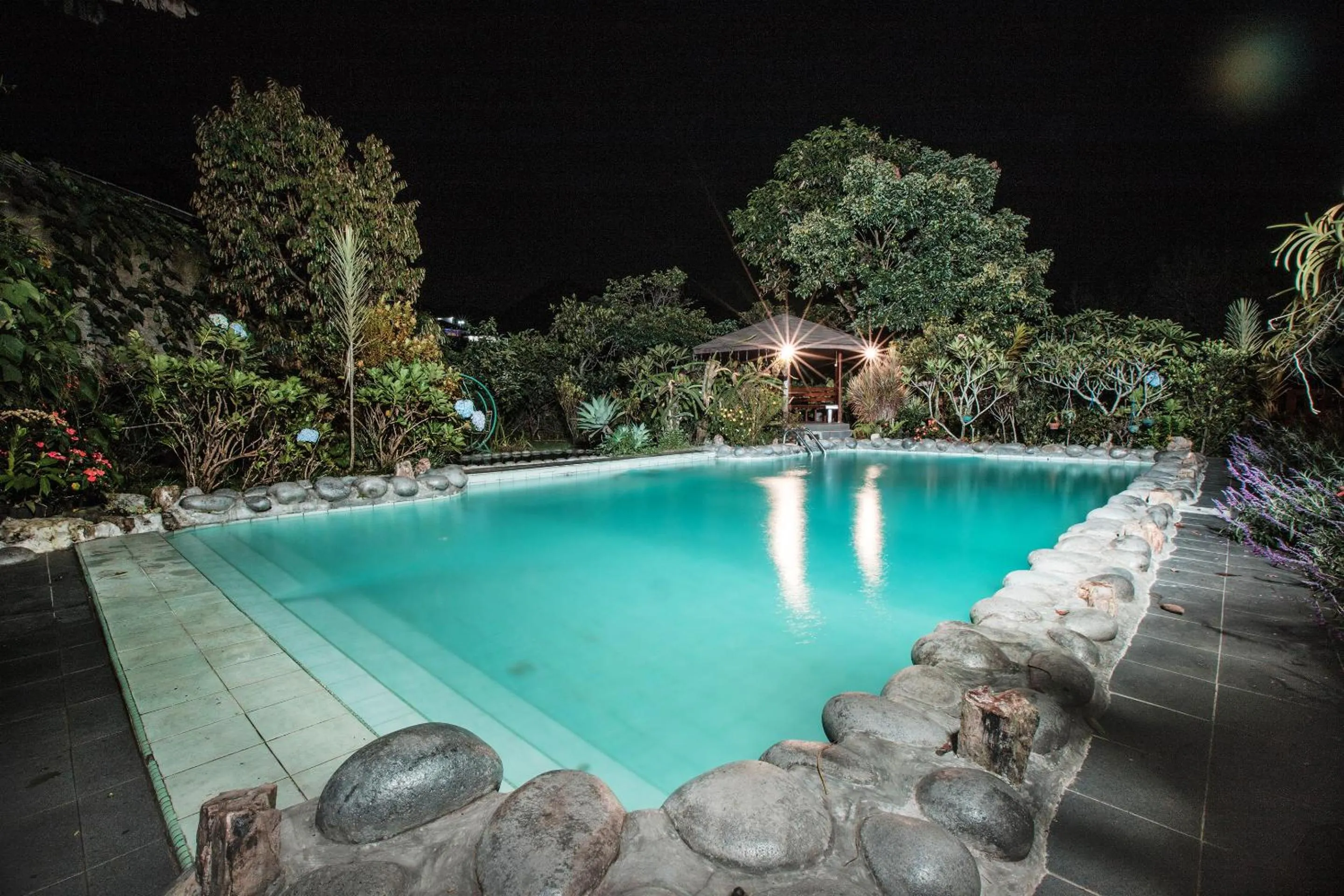 Swimming pool in d'Oasis Mountain Resort