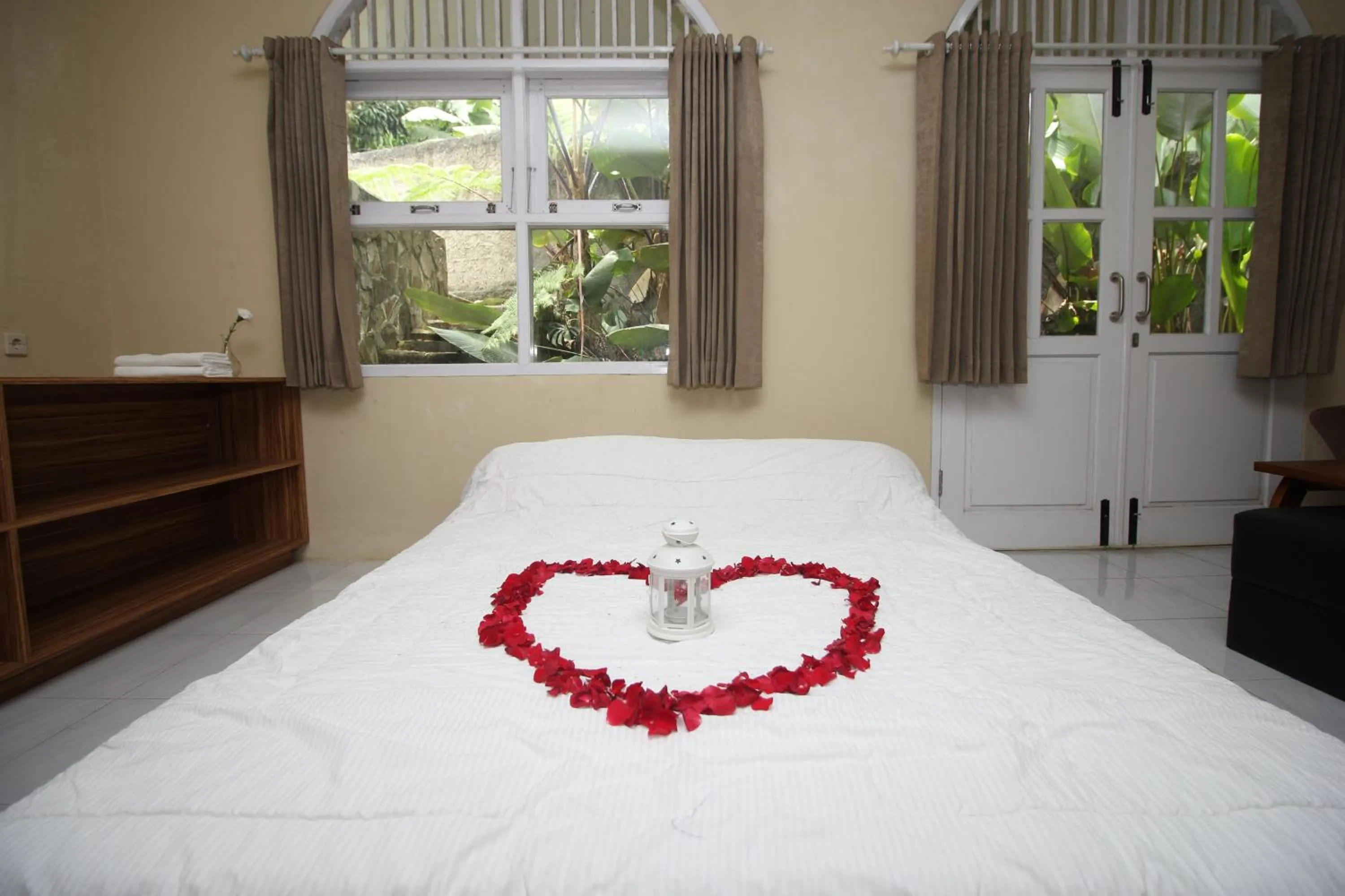 Bedroom, Bed in d'Oasis Mountain Resort