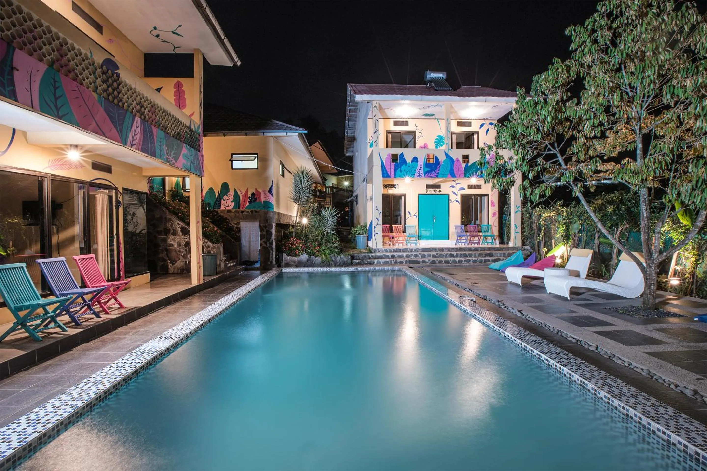 Swimming pool in d'Oasis Mountain Resort