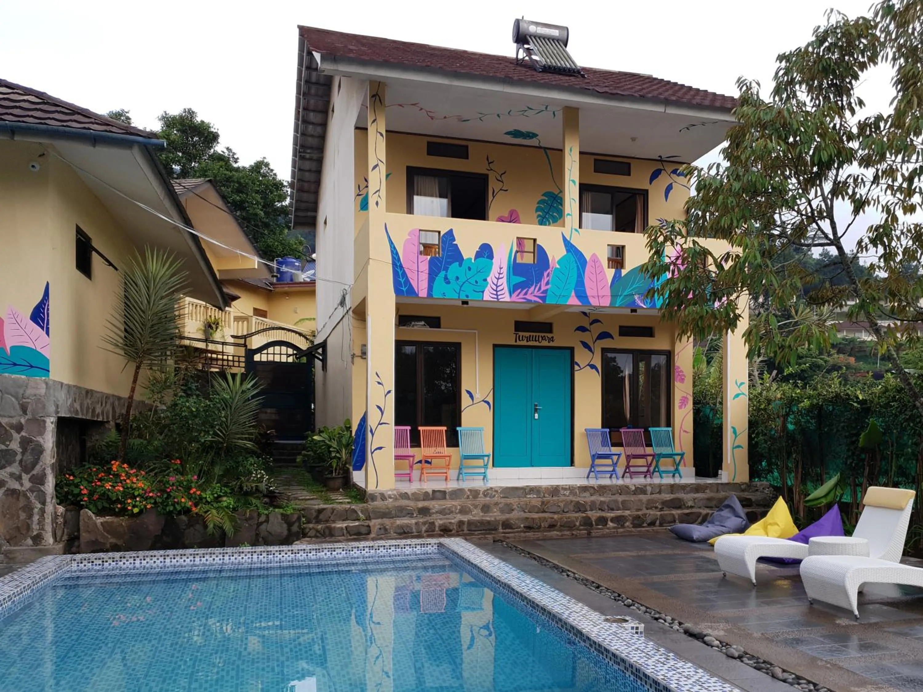 Property building in d'Oasis Mountain Resort