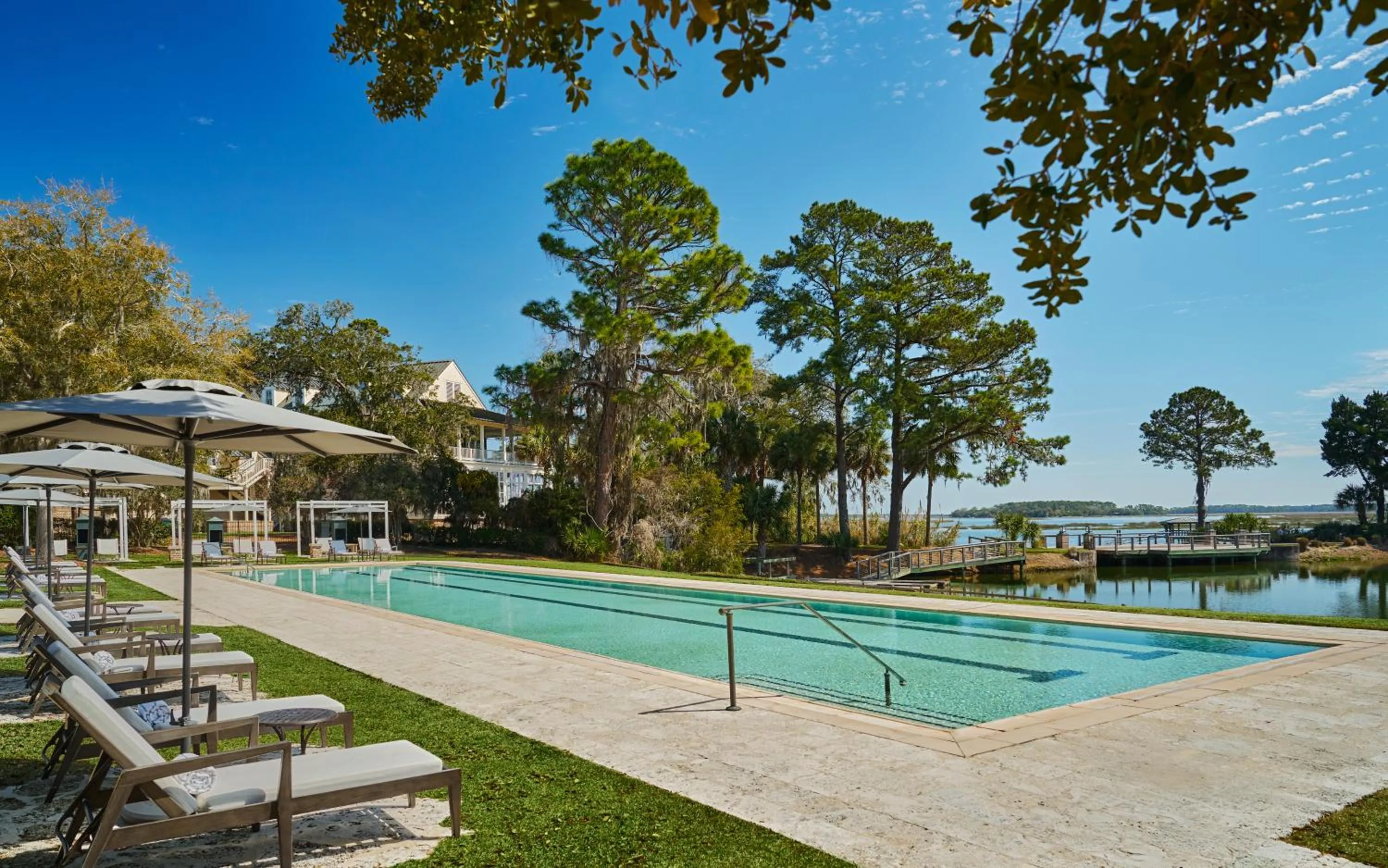Swimming pool in Montage Palmetto Bluff