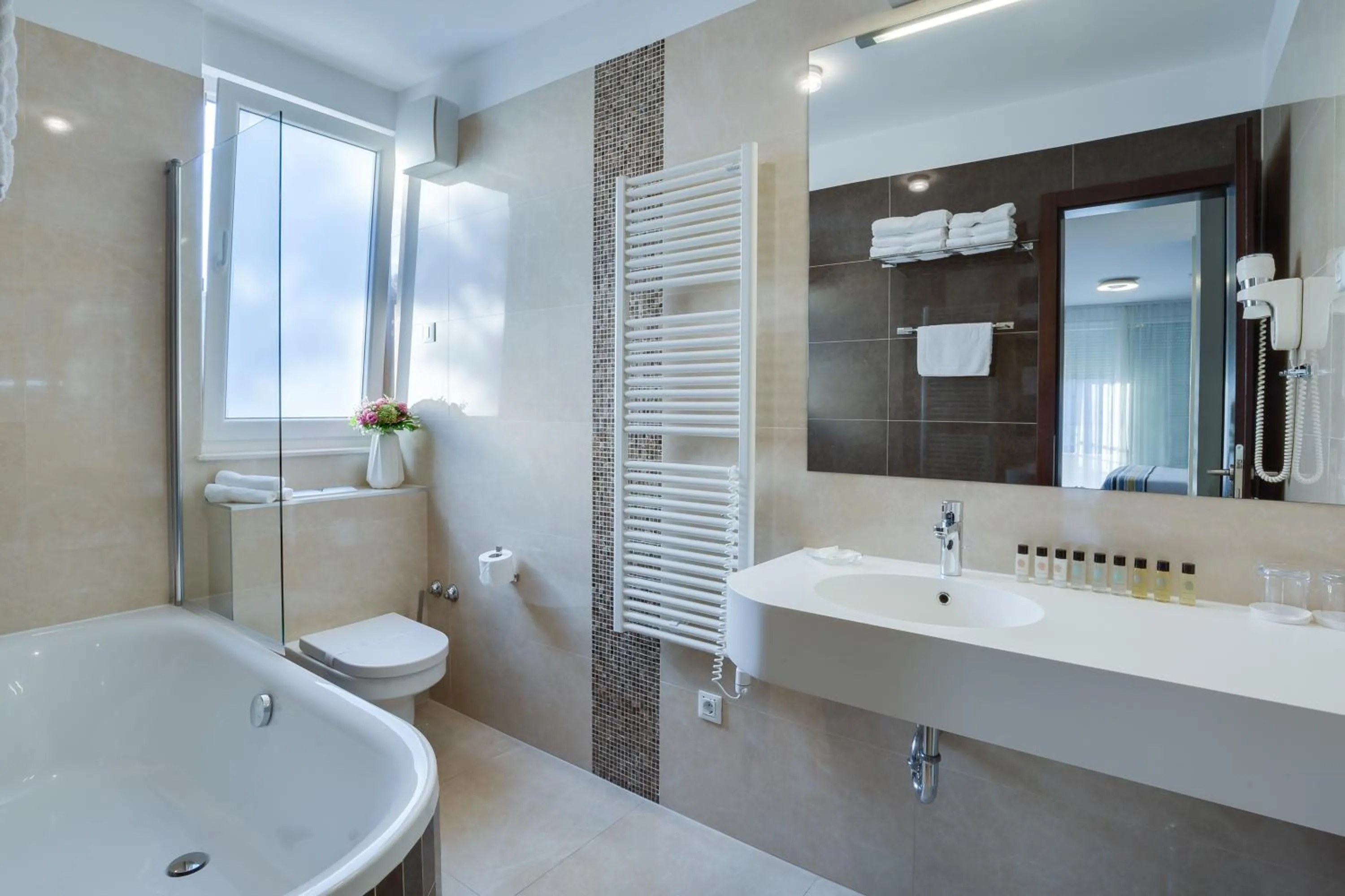 Toilet in BB Residence