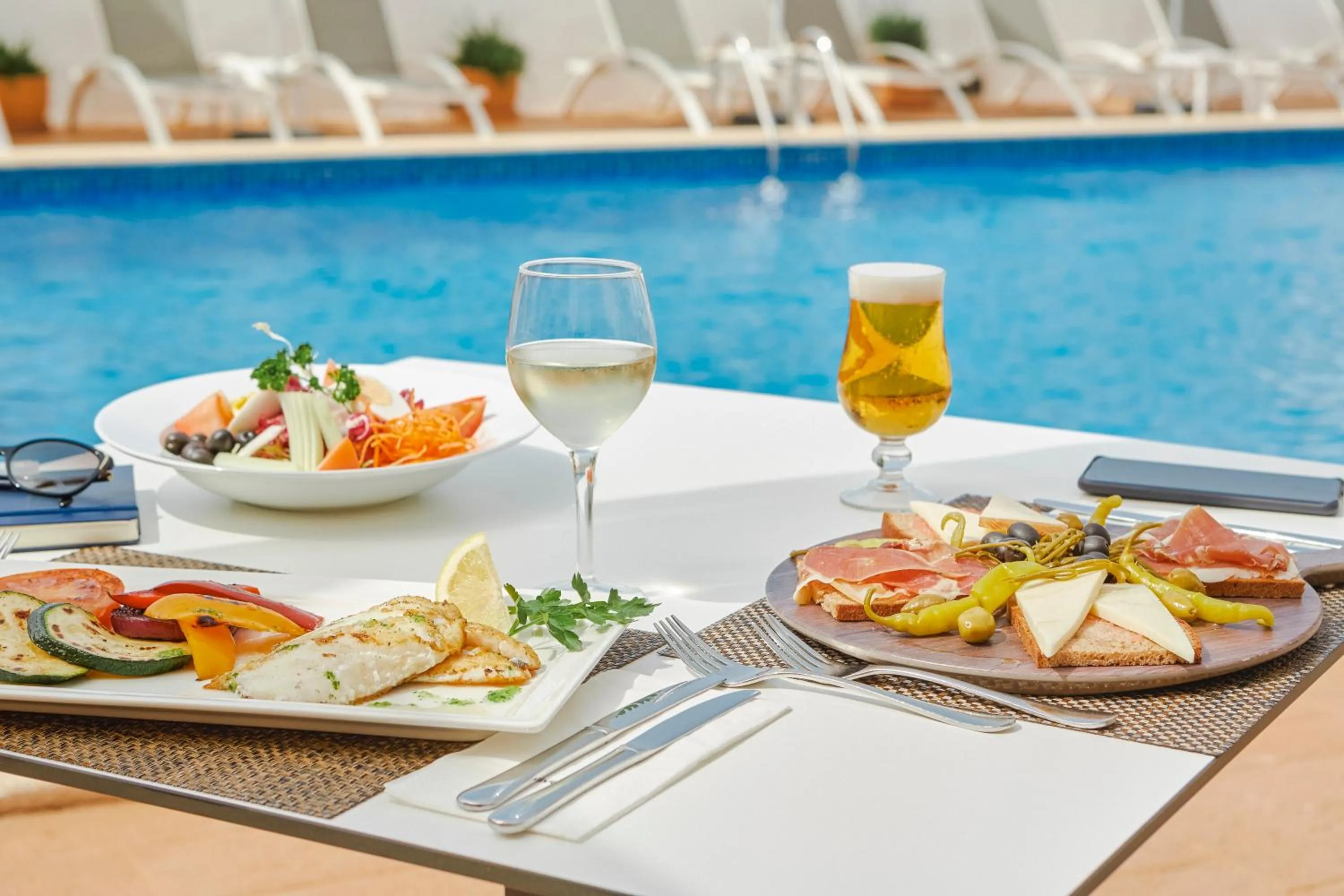 Food close-up in Universal Aparthotel Don Camilo