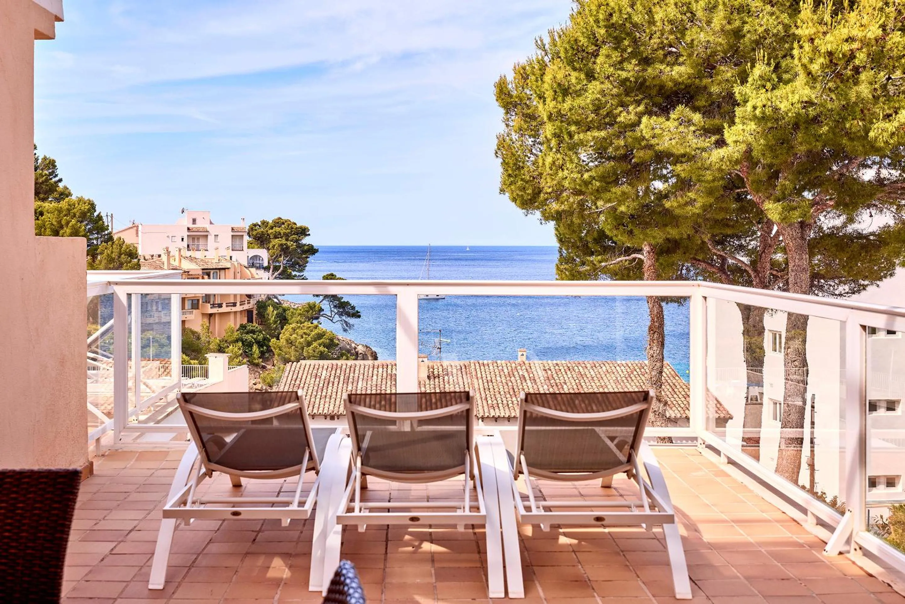 Balcony/Terrace in Universal Aparthotel Don Camilo