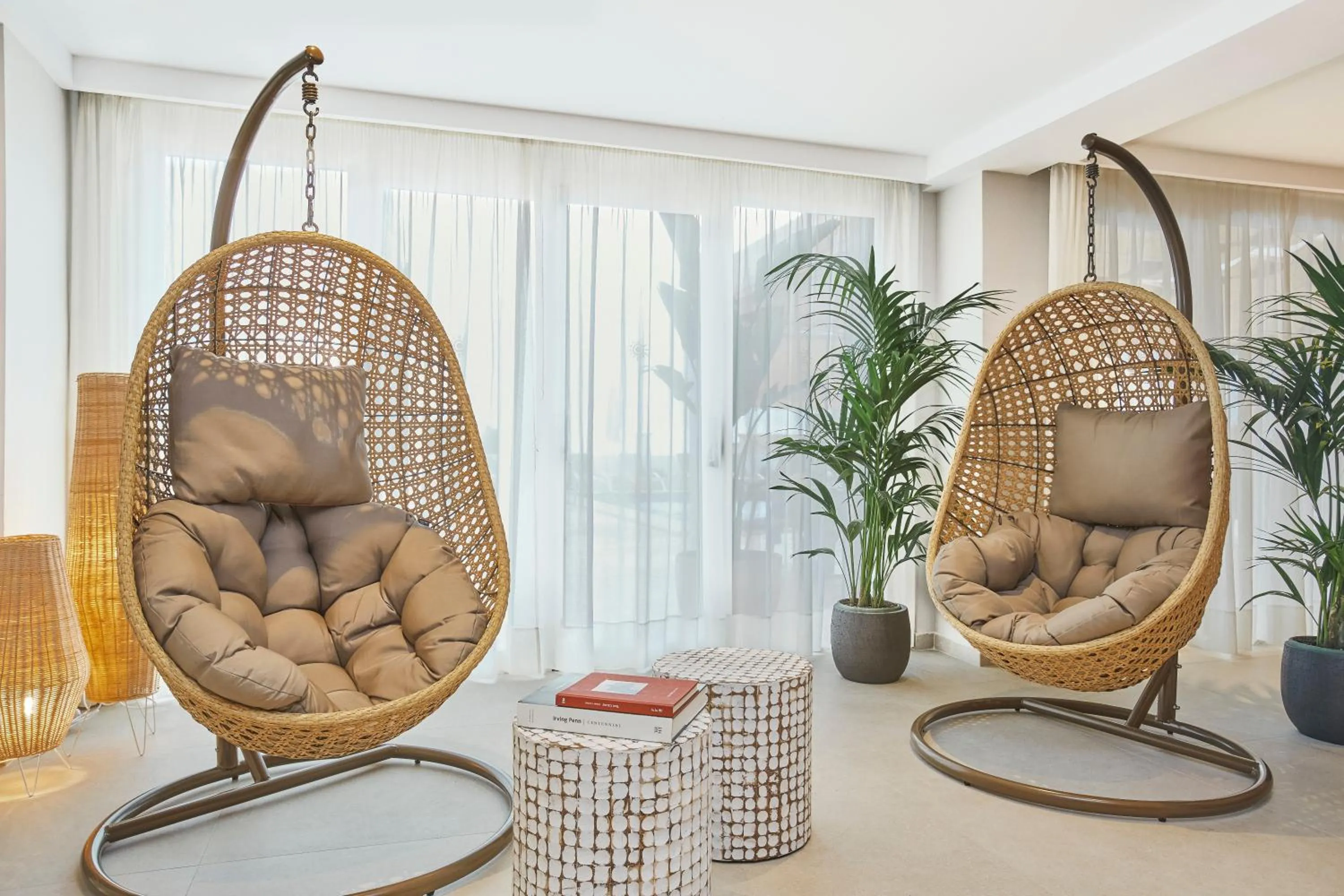 Lobby or reception in Universal Aparthotel Don Camilo