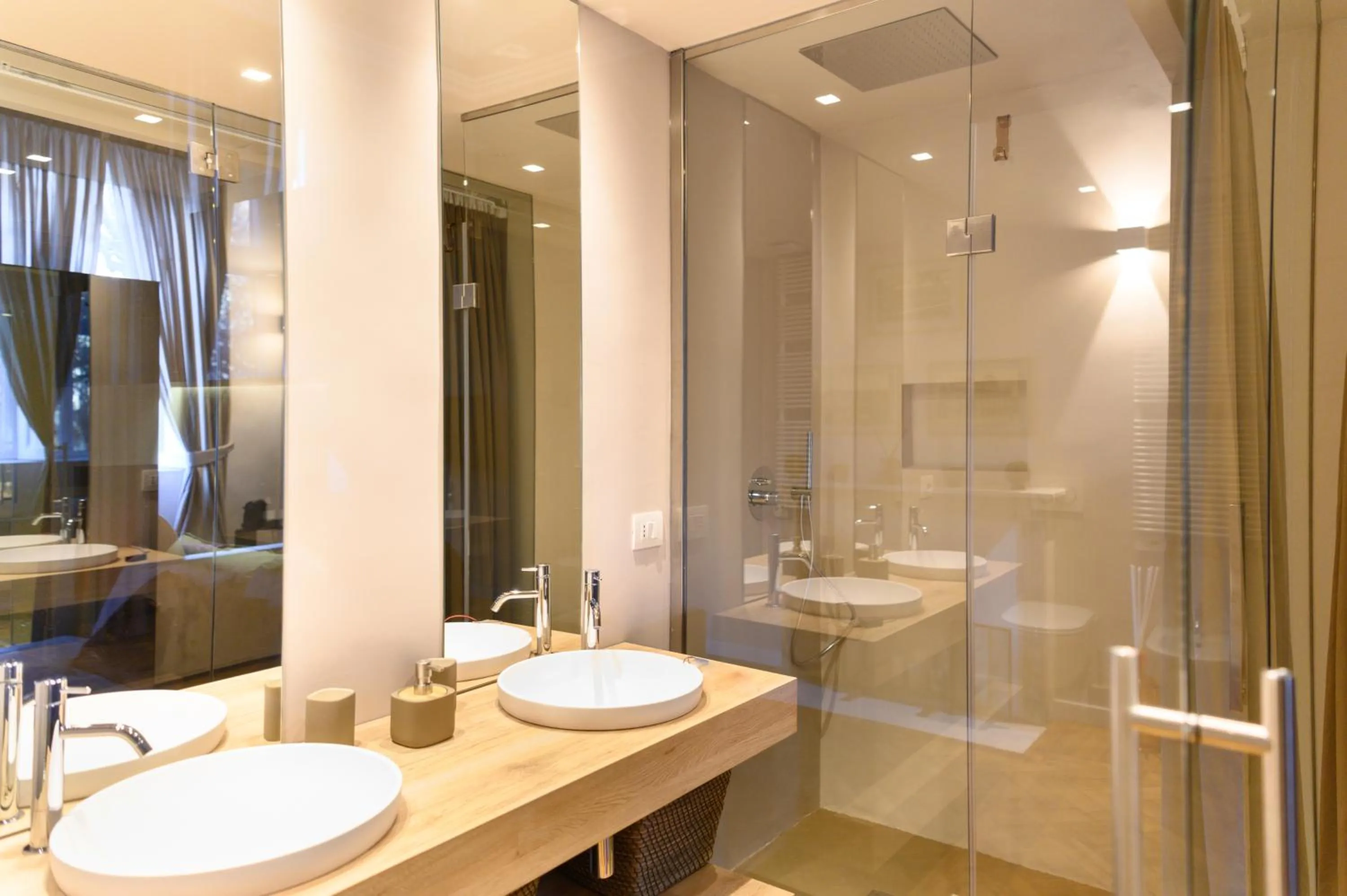 Bathroom in Savoia Suites Torino