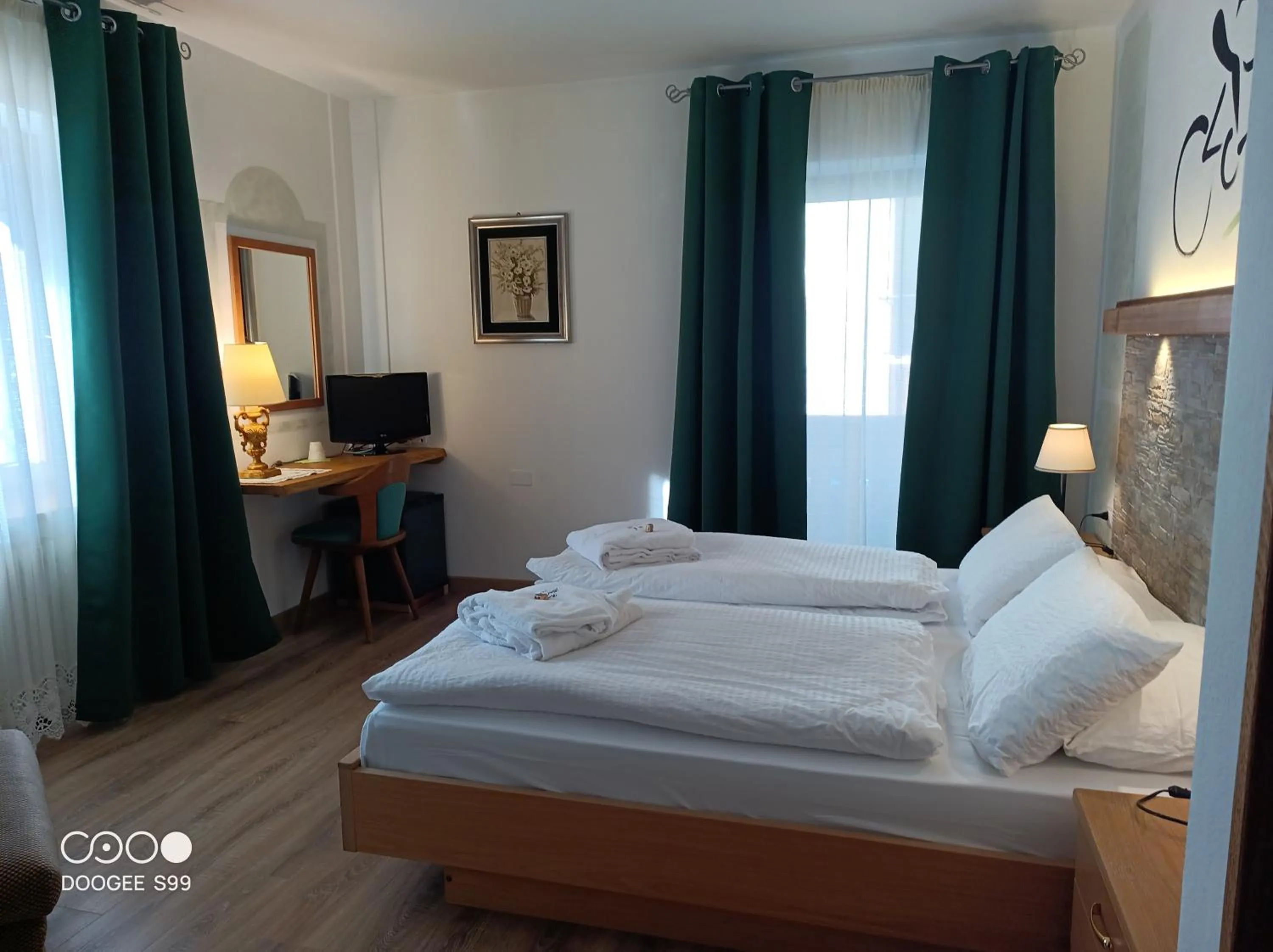 Bed in Park Hotel Arnica