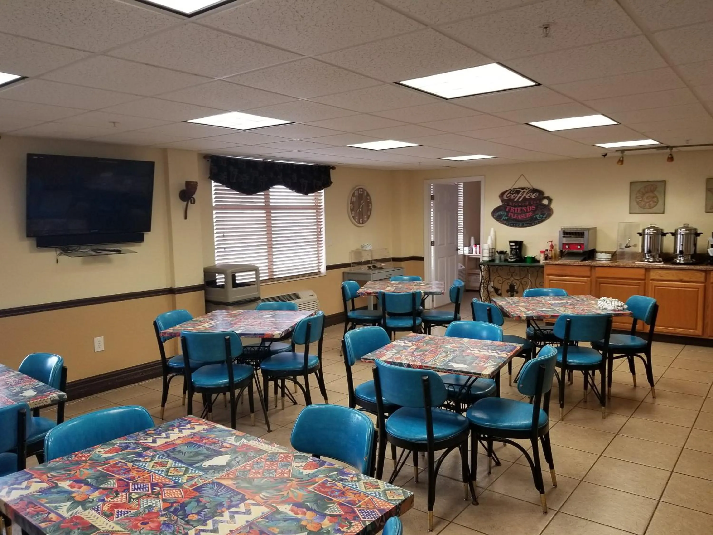 Continental breakfast in Fountain Beach Resort - Daytona Beach
