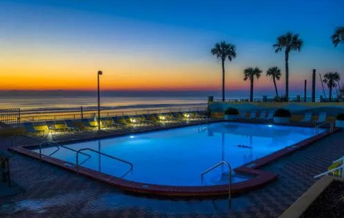 Pool view in Fountain Beach Resort - Daytona Beach