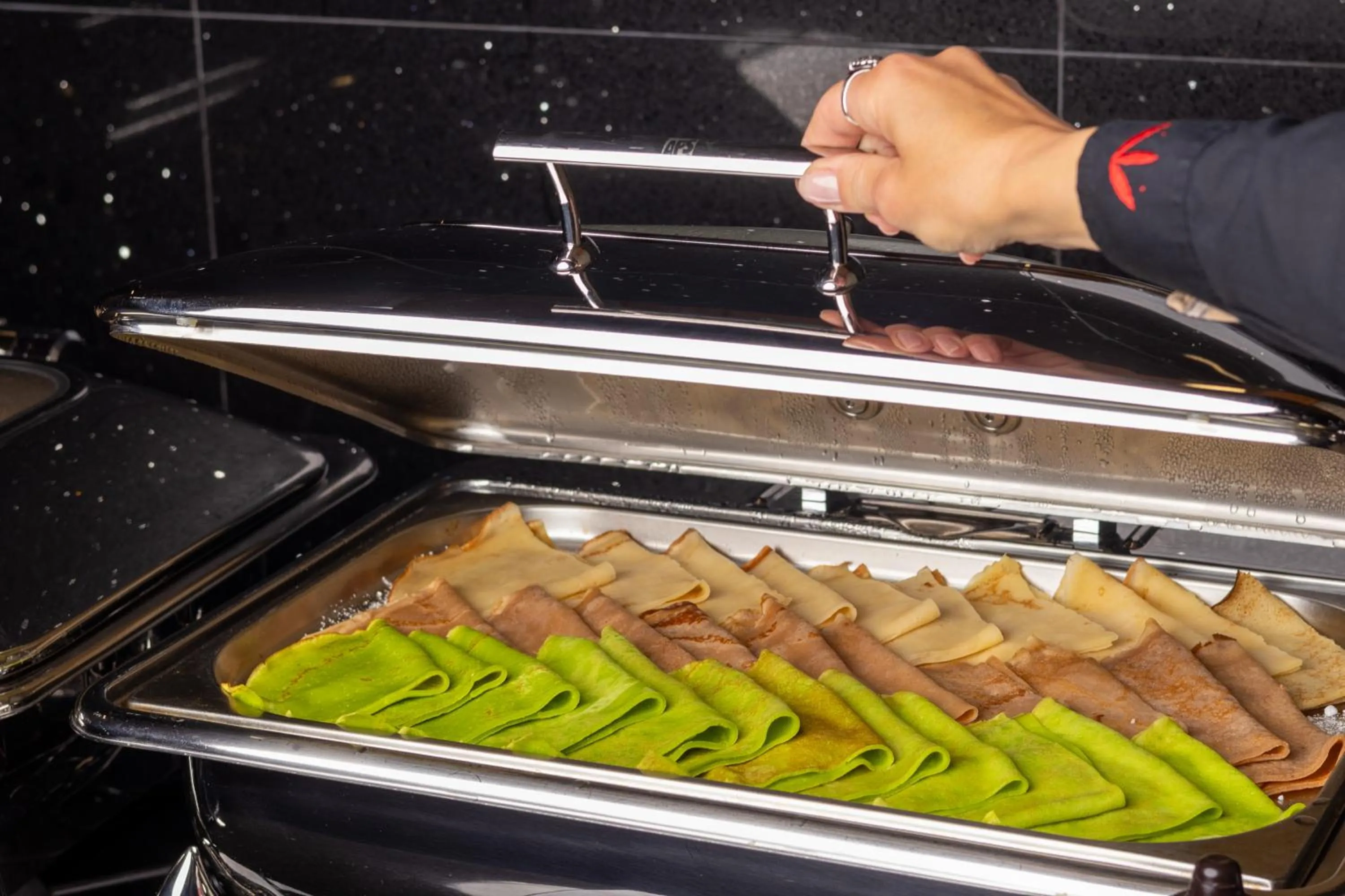 Food and drinks in Meta Apartments