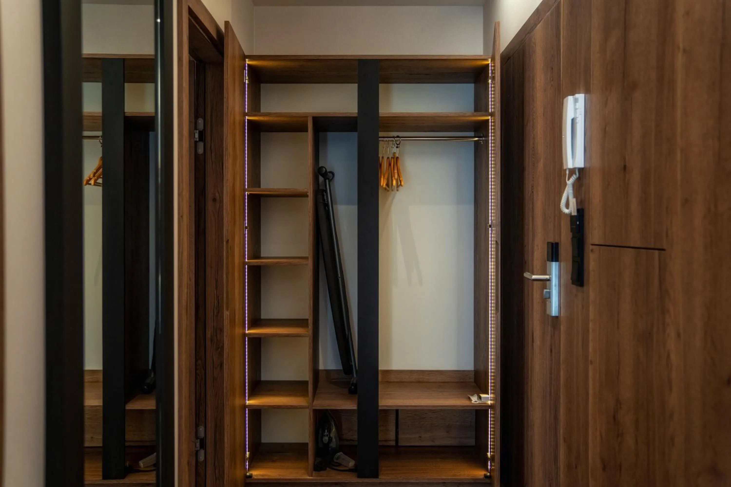 Other in Meta Apartments