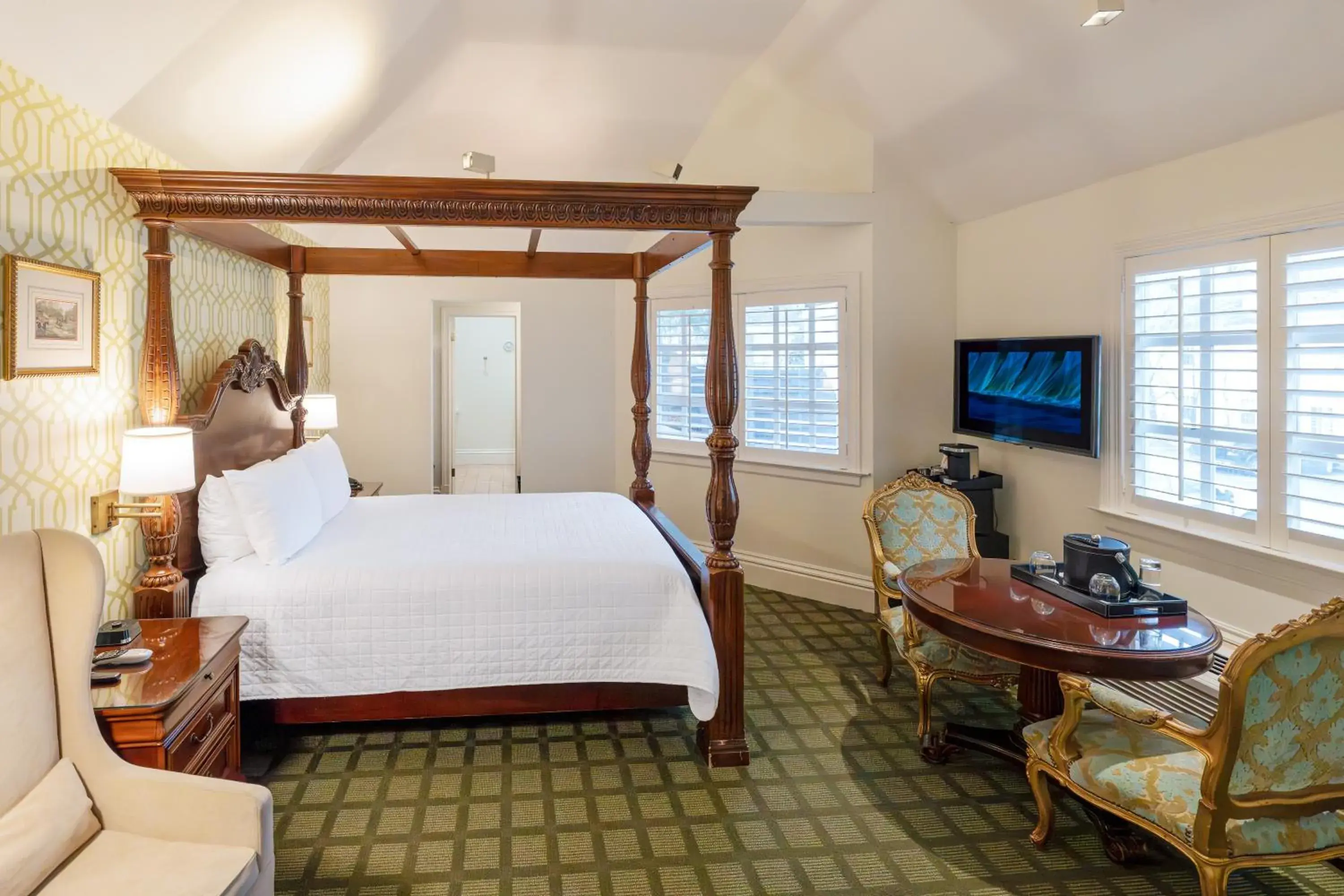 Queen Room with Fireplace - Second Floor/Non-Smoking in The Bergson, BW Signature Collection Queen Room with Fireplace - Second Floor/Non-Smoking in The Bergson, BW Signature Collection