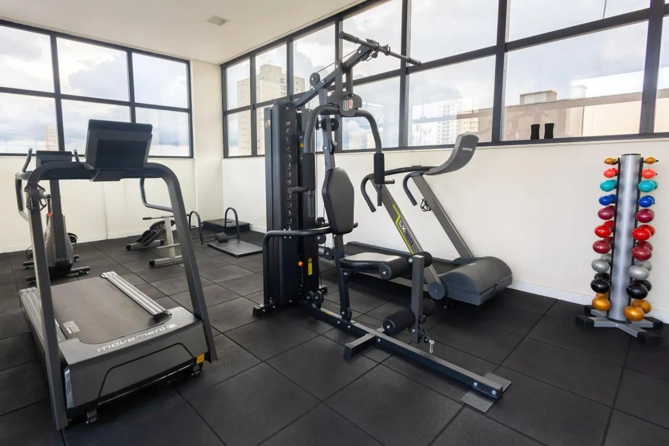 Fitness centre/facilities in Hotel Cassino Tower Piracicaba by Nacional Inn